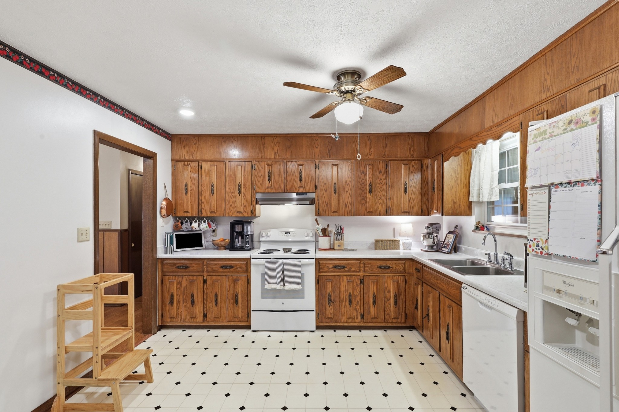 1328 Hillvale Rd Property Photo 14