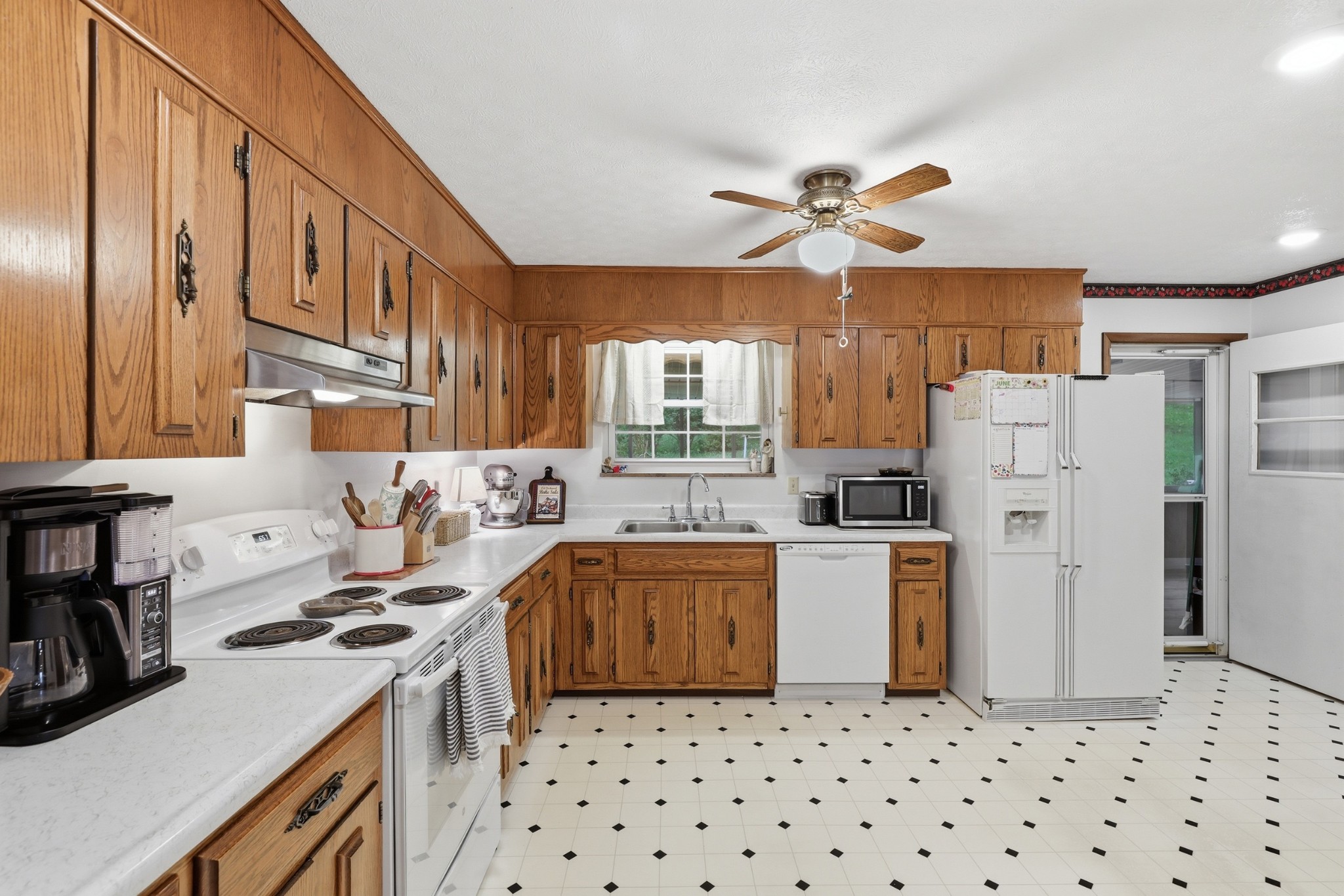 1328 Hillvale Rd Property Photo 15