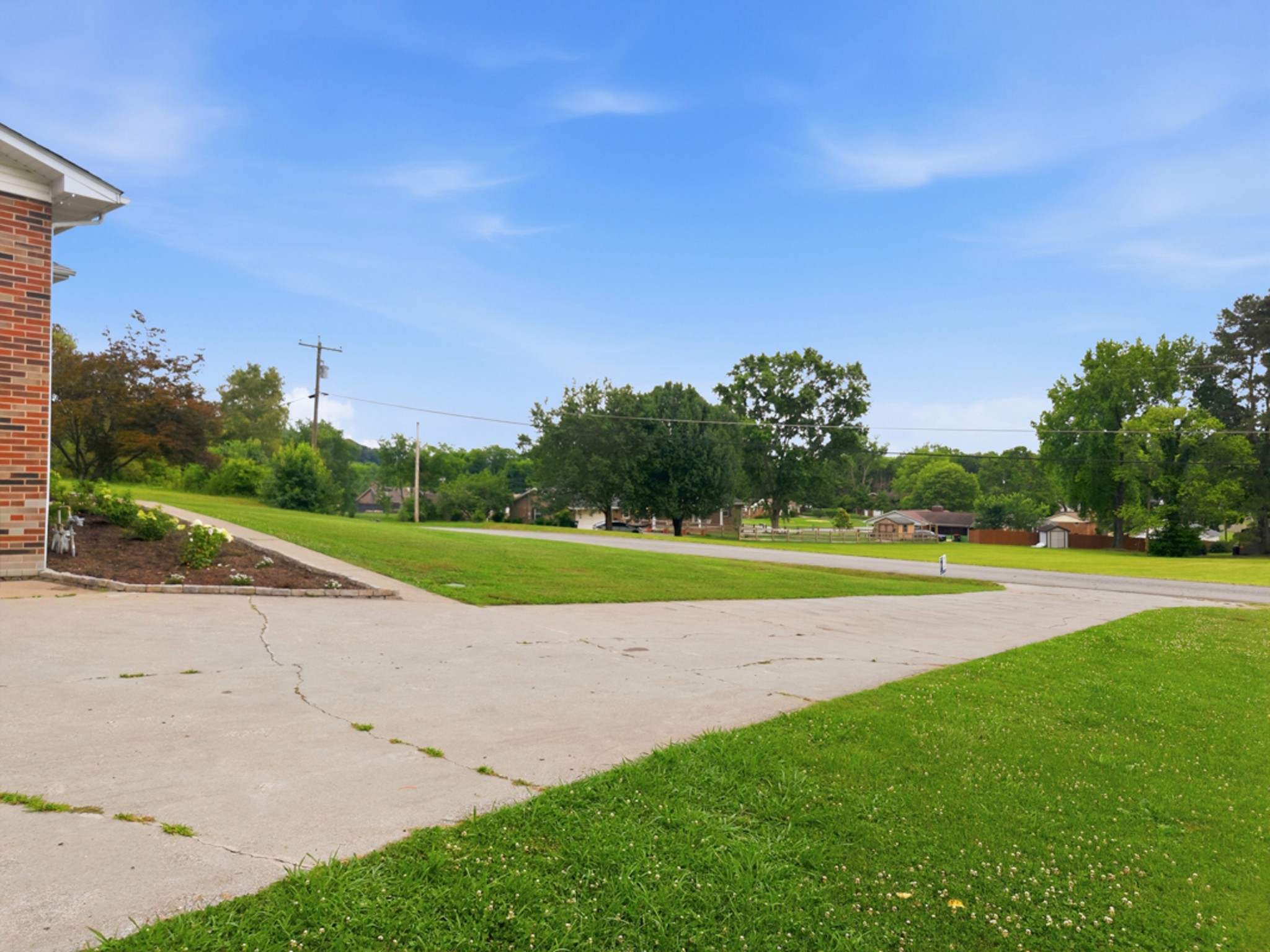 1328 Hillvale Rd Property Photo 45