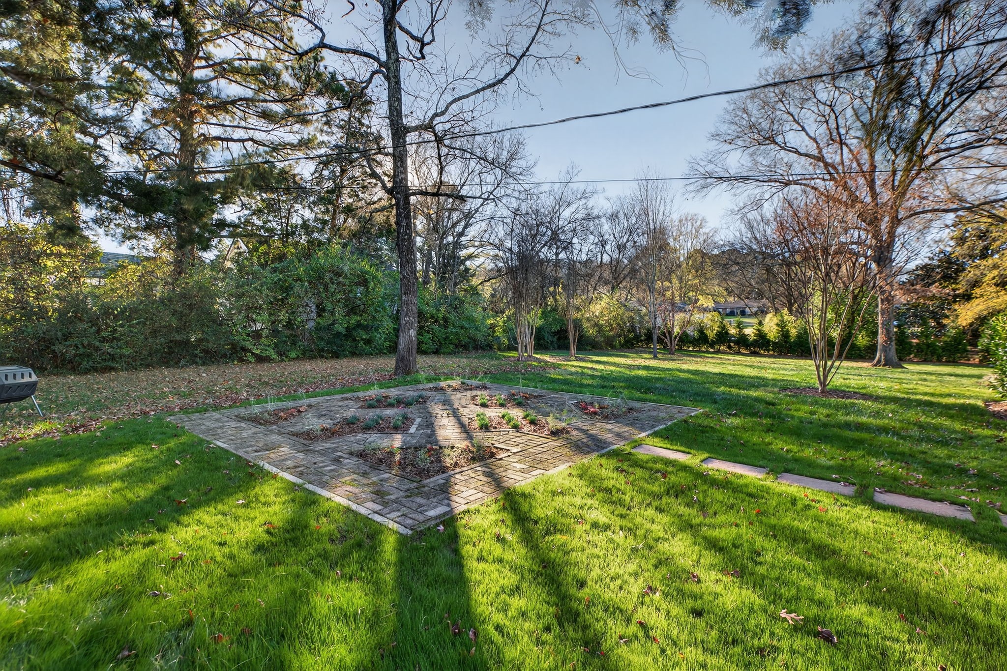 1209 Tyne Blvd Property Photo 54