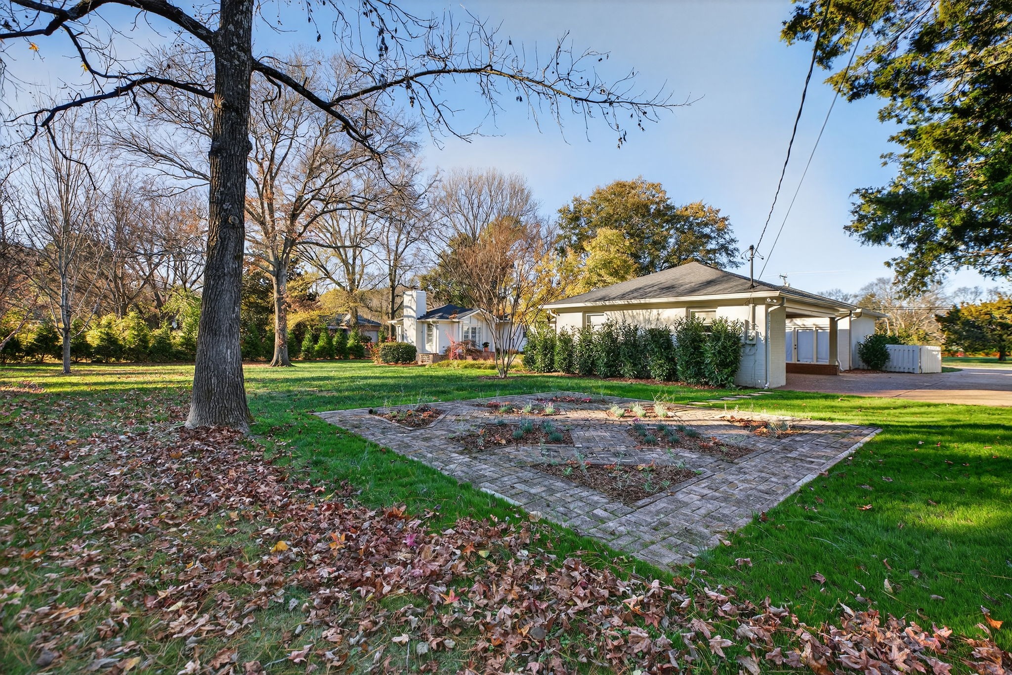 1209 Tyne Blvd Property Photo 56