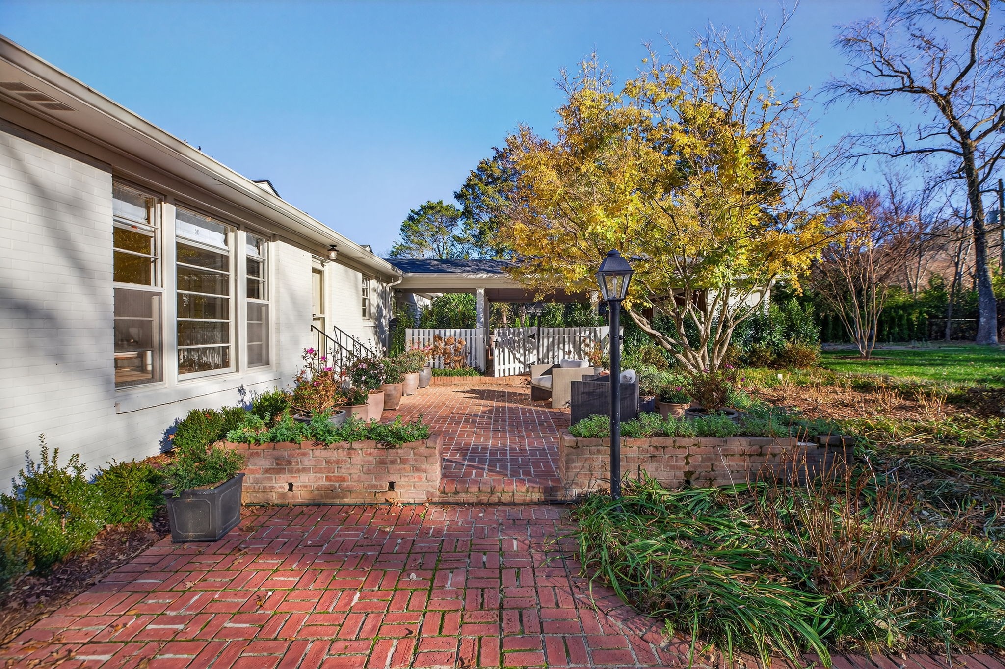 1209 Tyne Blvd Property Photo 68