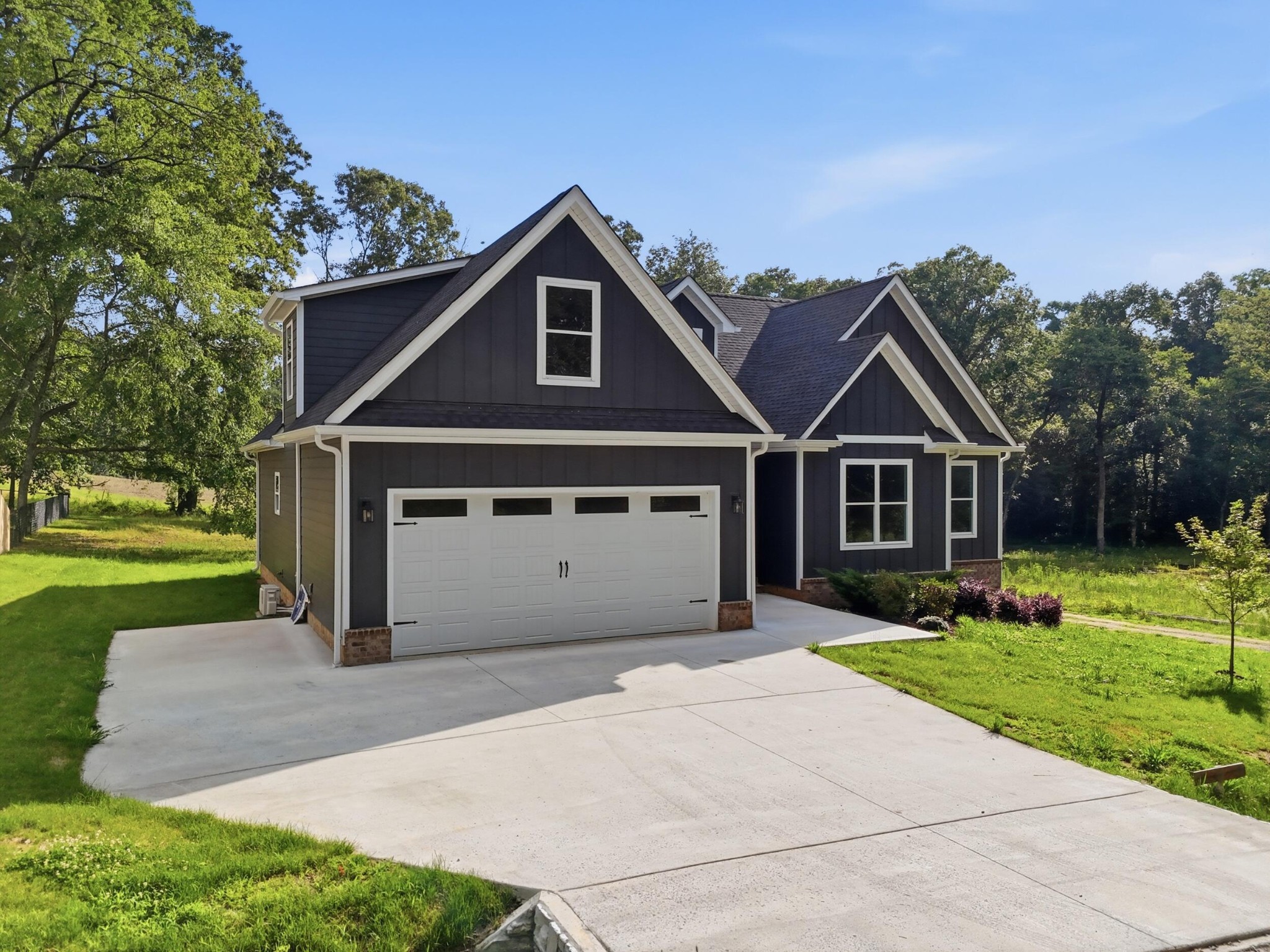 7395 Gamble Road Property Photo 4