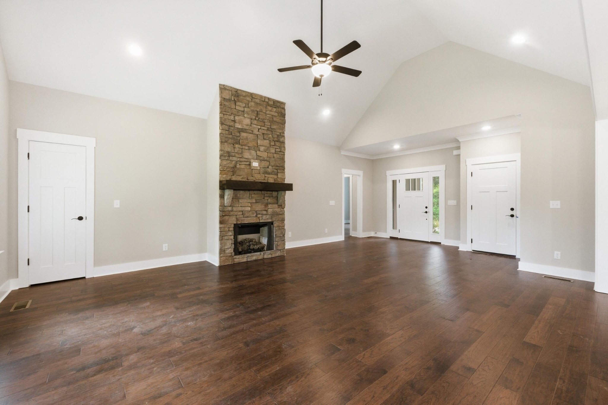 7395 Gamble Road Property Photo 14
