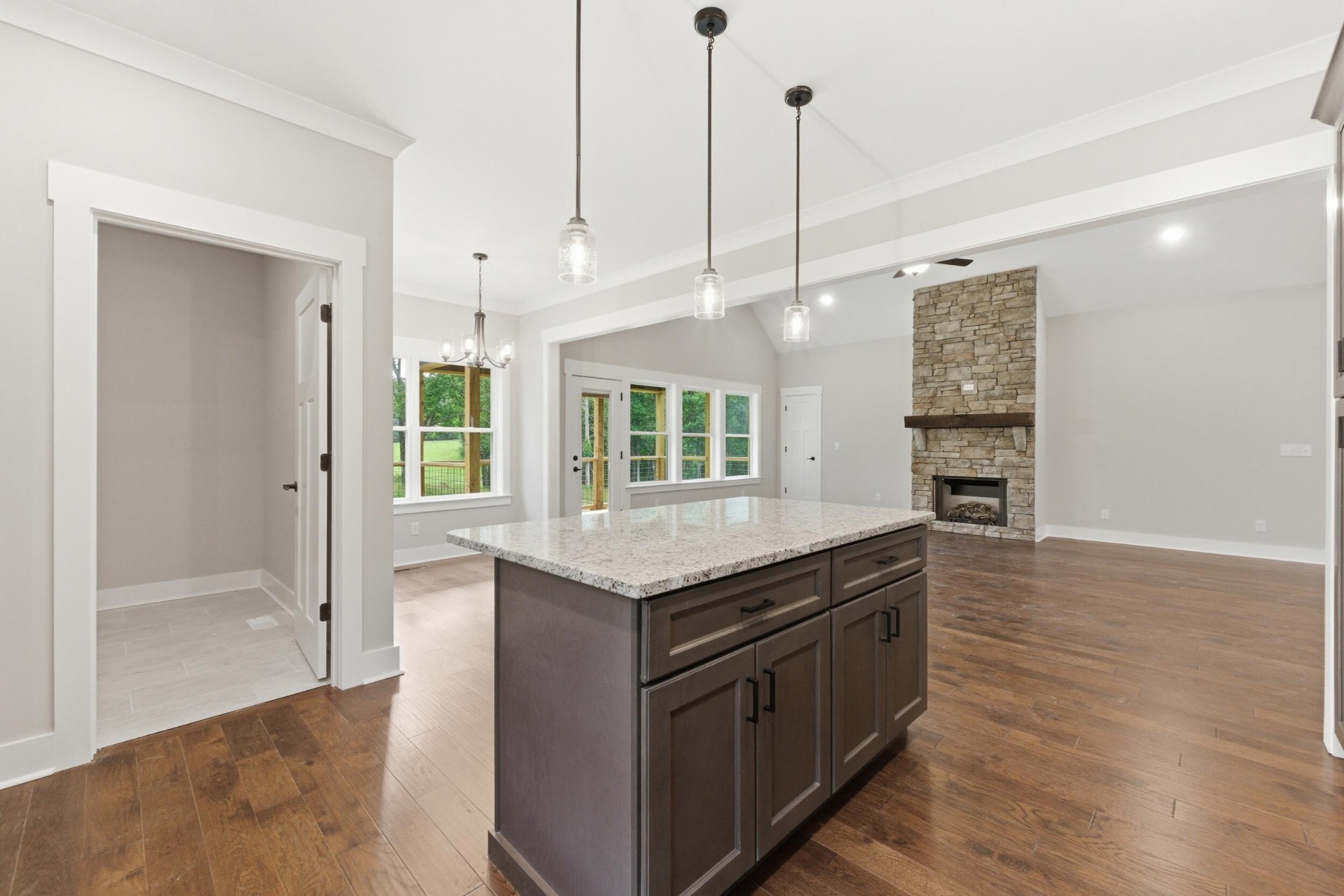 7395 Gamble Road Property Photo 15
