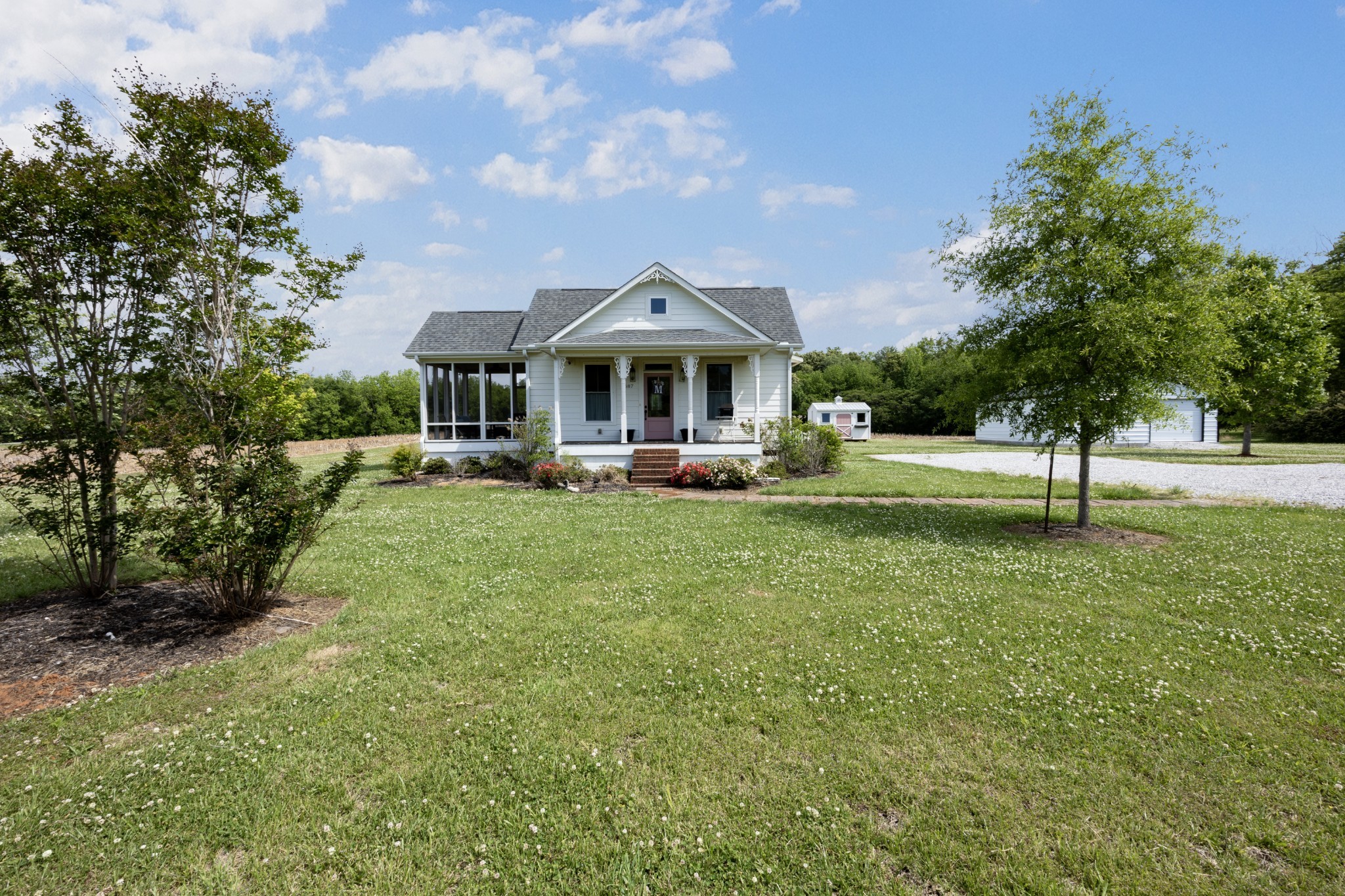 1687 Georgia Crossing Rd Property Photo 1