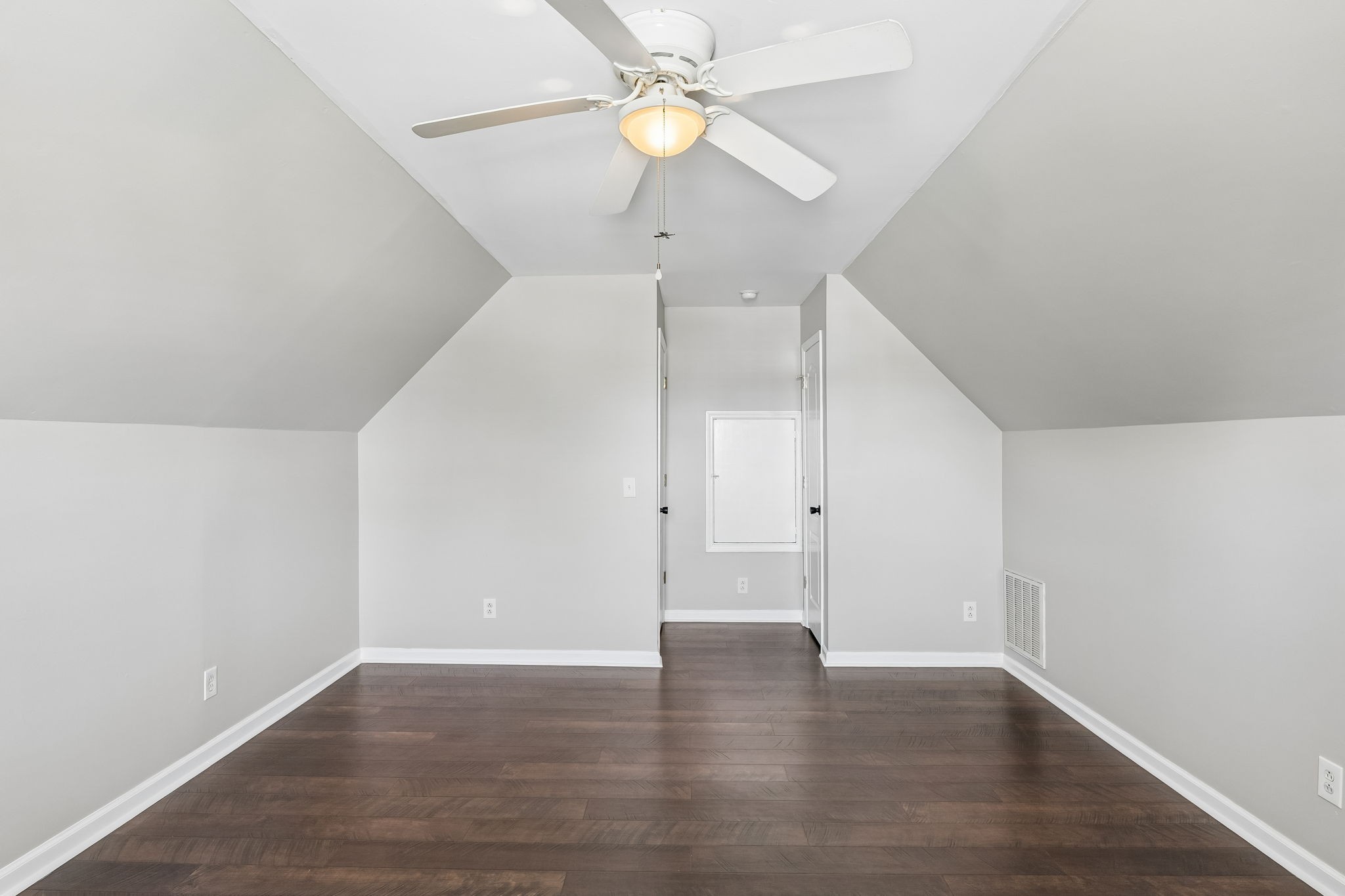 1615 Pacer Ct Property Photo 32