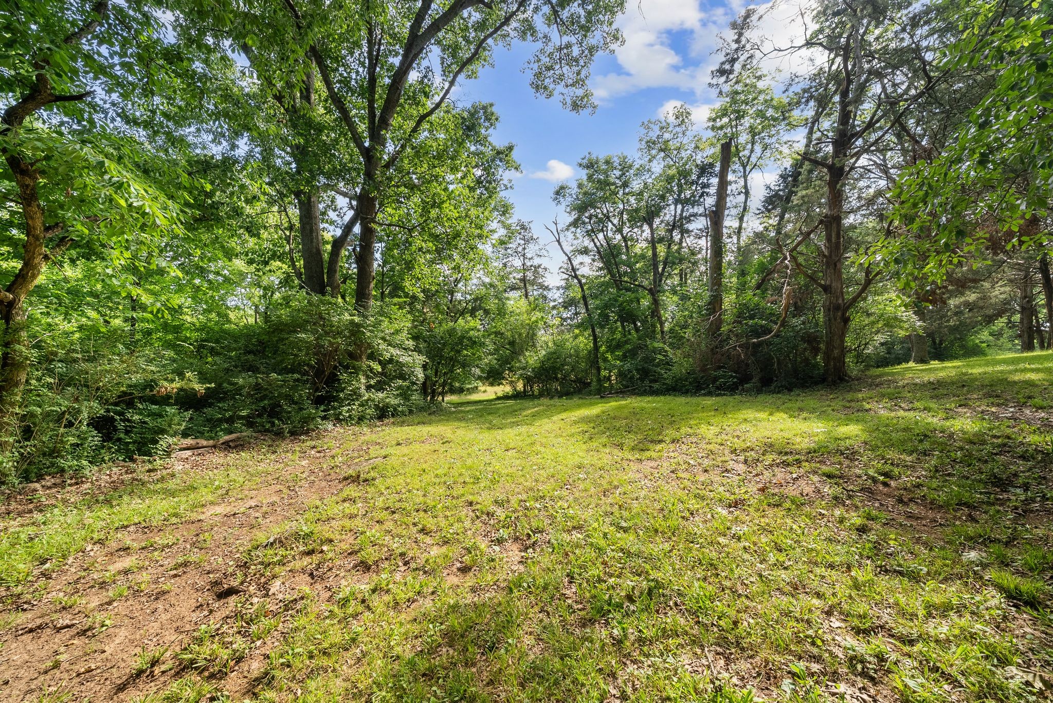3155 W Division St Property Photo 47