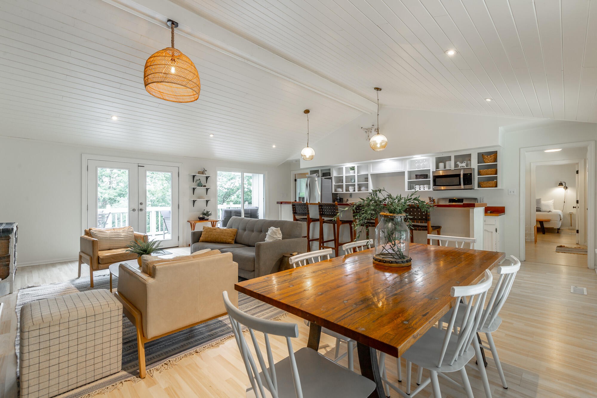 1043 Clift Cave Drive Property Photo 13