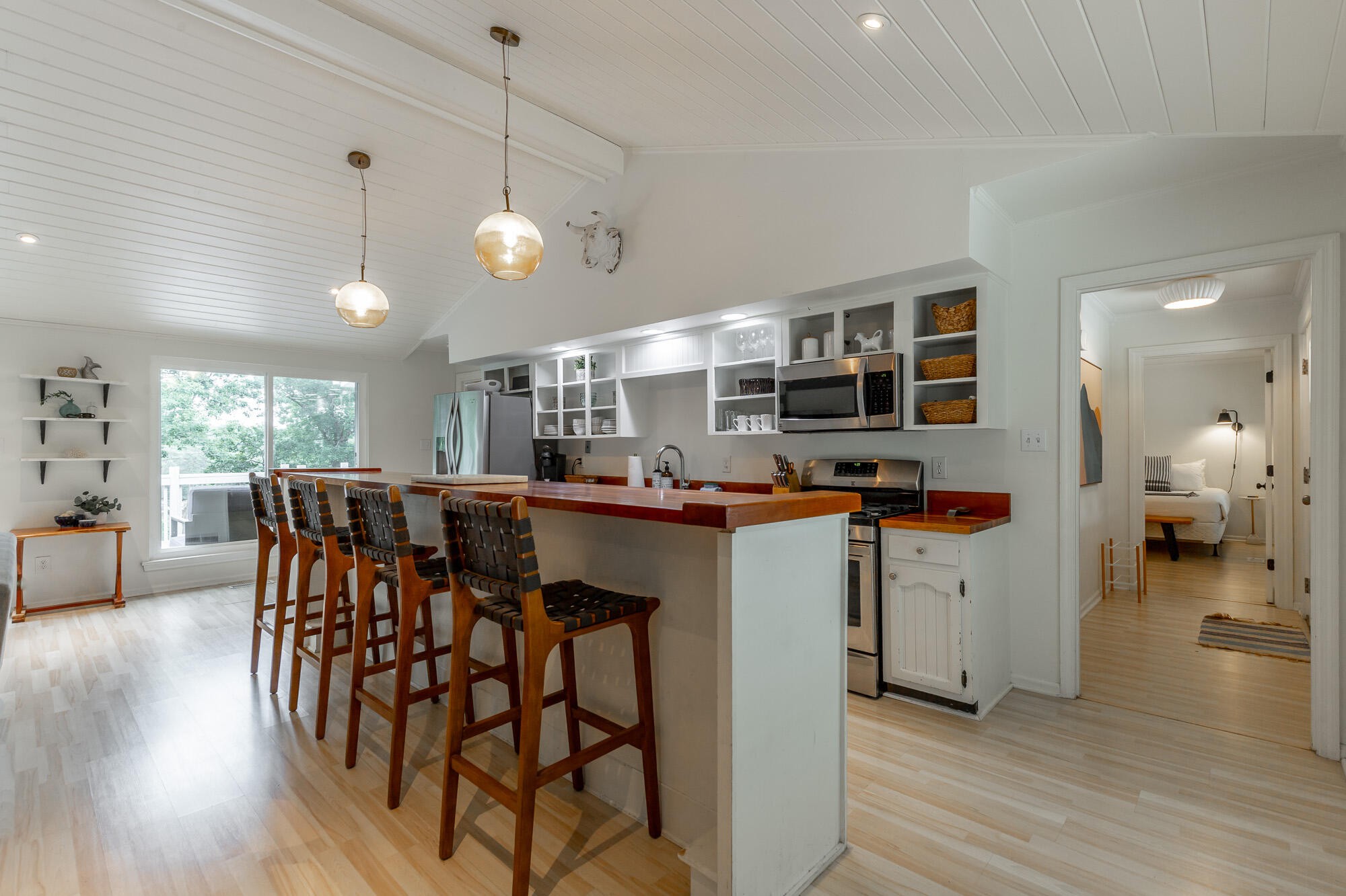 1043 Clift Cave Drive Property Photo 15