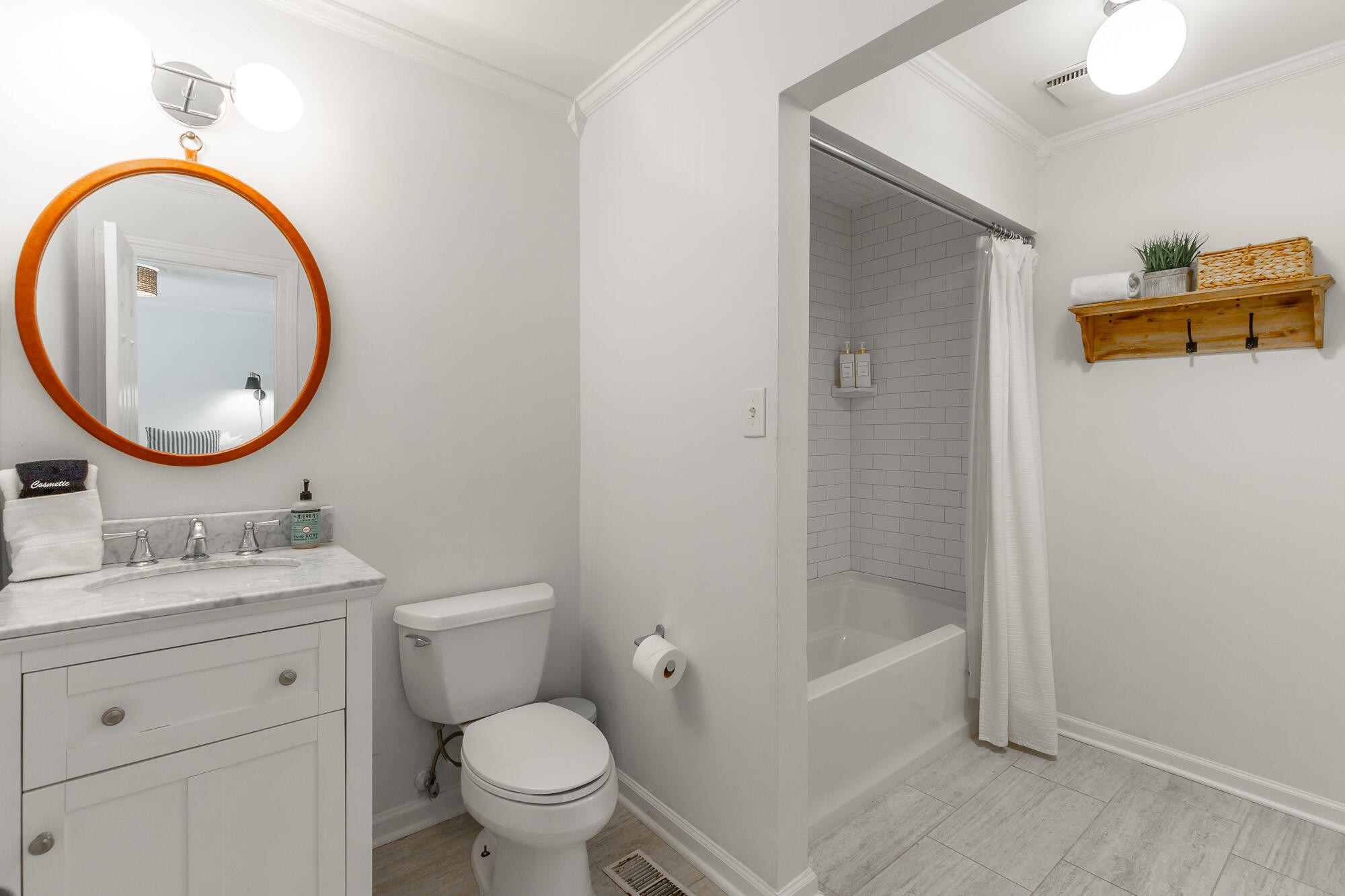 1043 Clift Cave Drive Property Photo 52
