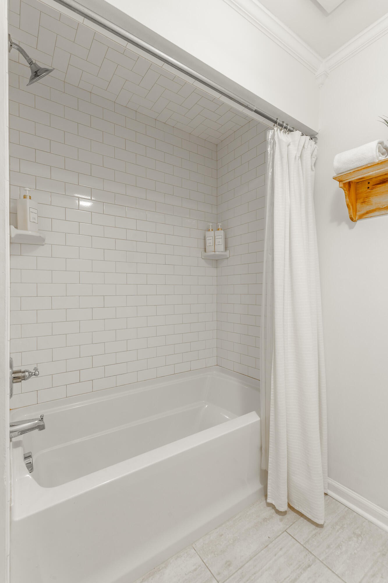 1043 Clift Cave Drive Property Photo 53
