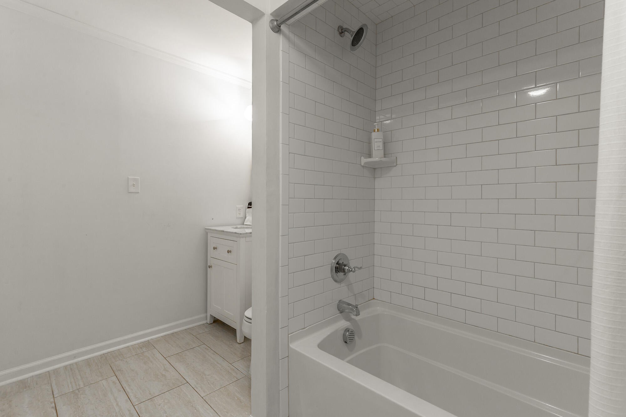 1043 Clift Cave Drive Property Photo 54