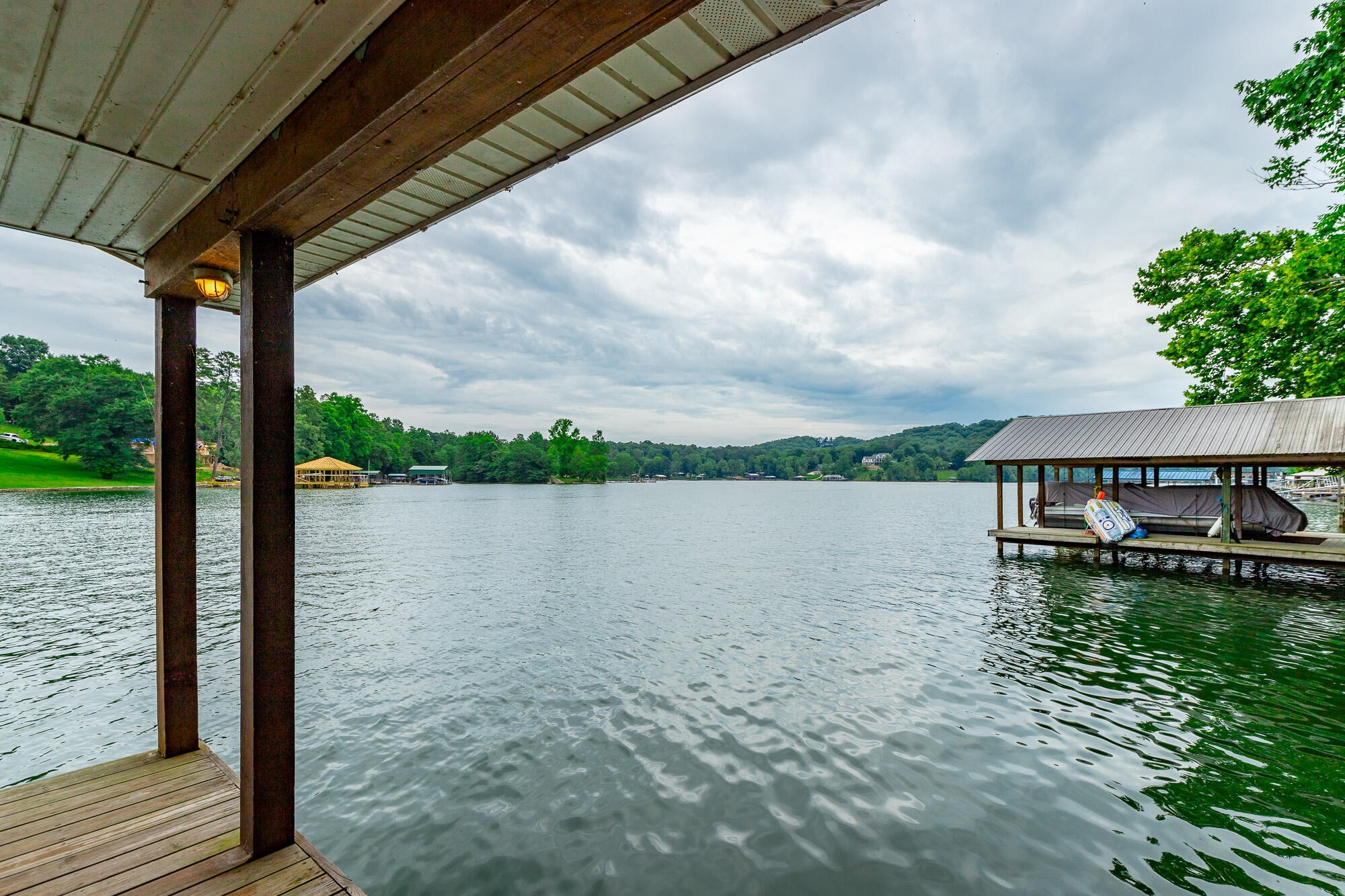 1043 Clift Cave Drive Property Photo 90