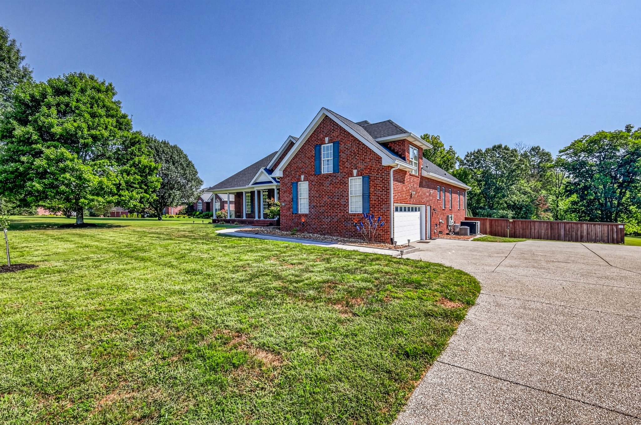 2014 Alan John Way Property Photo 43