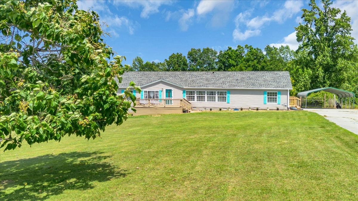 2657 Oak Grove Rd Property Photo 1