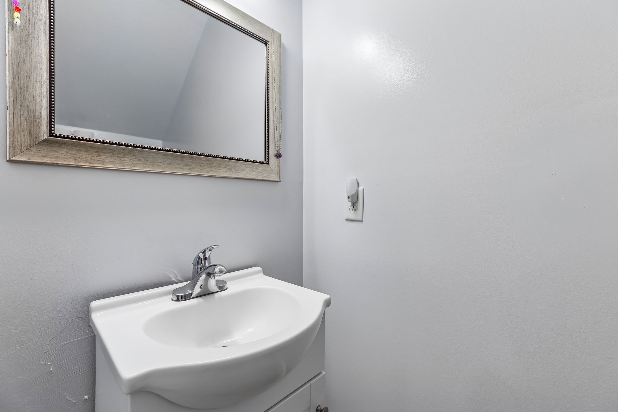 876 Wolves Den Pl Property Photo 15