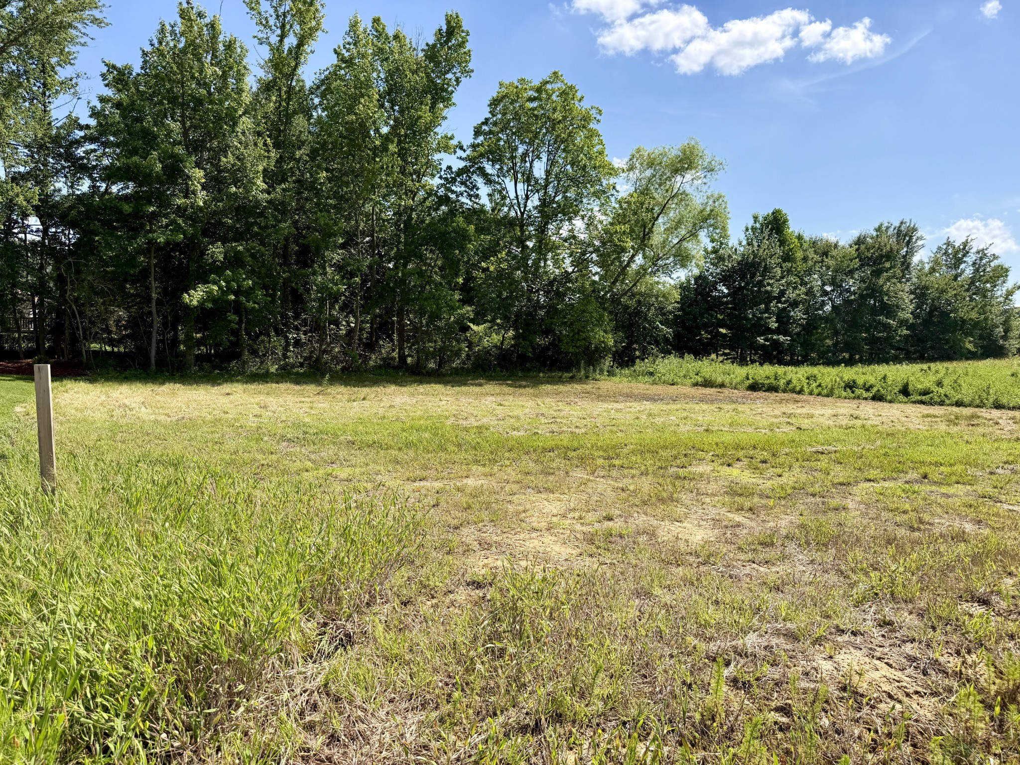 116 Regan Loop Property Photo 2
