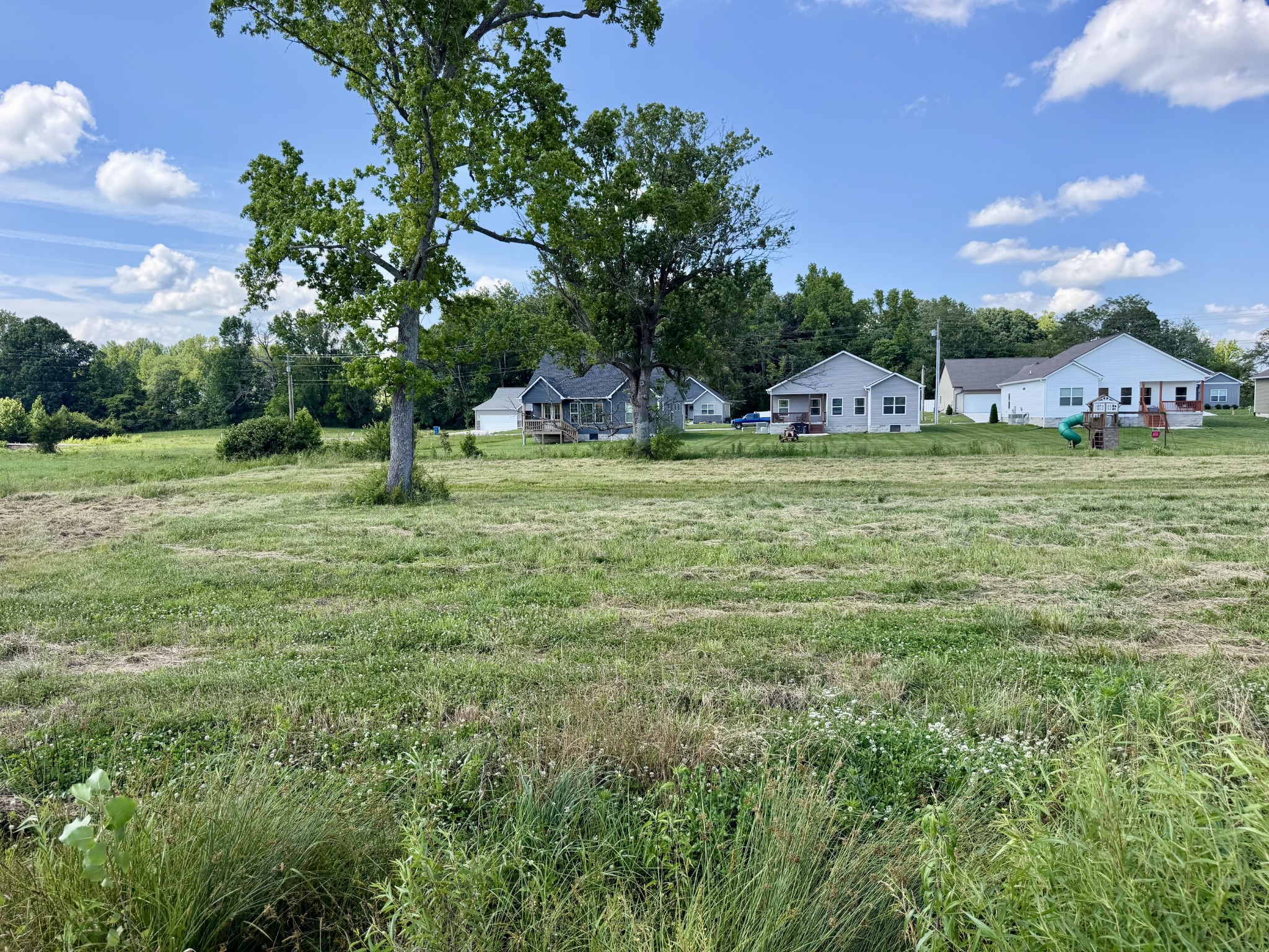 792 Regan Loop Property Photo 1
