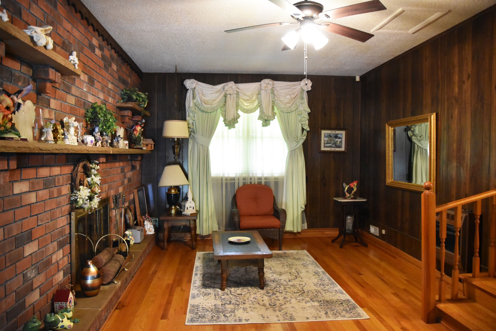 450 Main St Property Photo 17