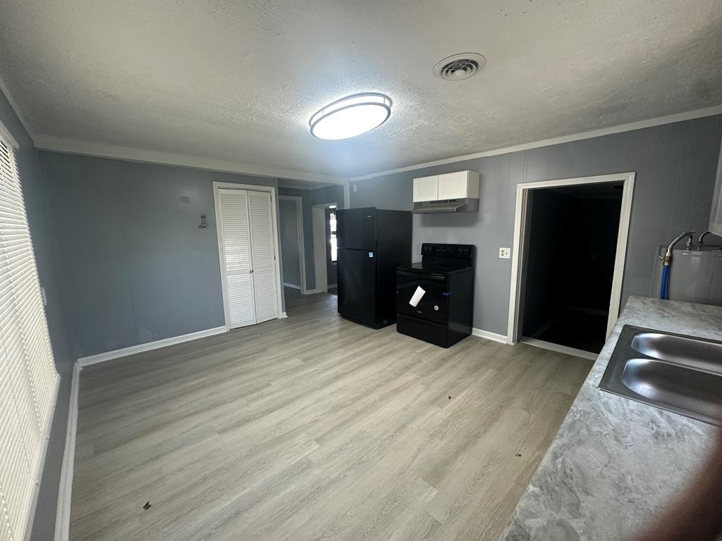 151 N Mcpherson St Property Photo 5
