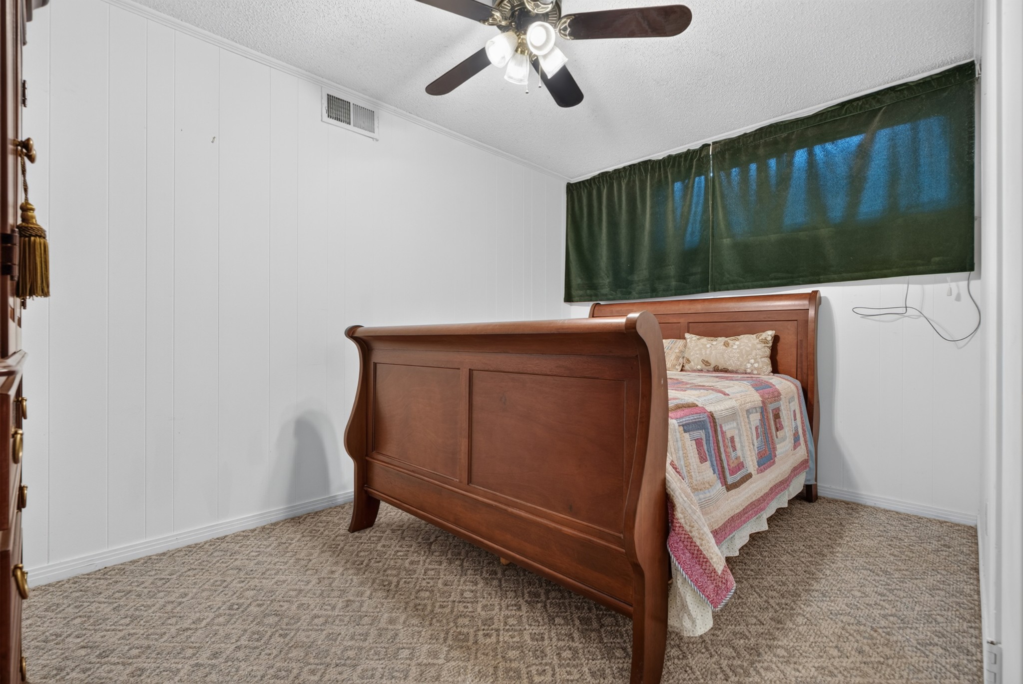 70 Hailey Ln Property Photo 26