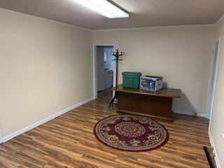 123 Maple St Property Photo 2