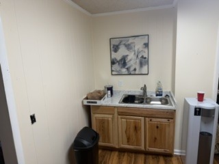 123 Maple St Property Photo 9