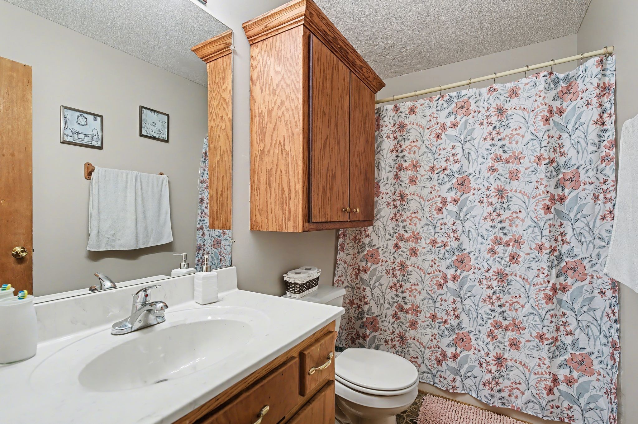 400 Cessna Cir Property Photo 12