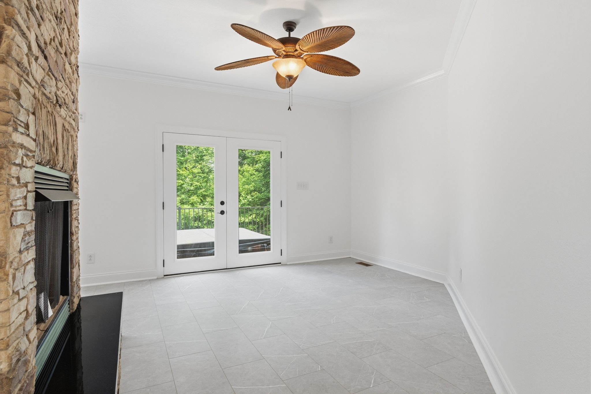2214 Trieste Trl Property Photo 19