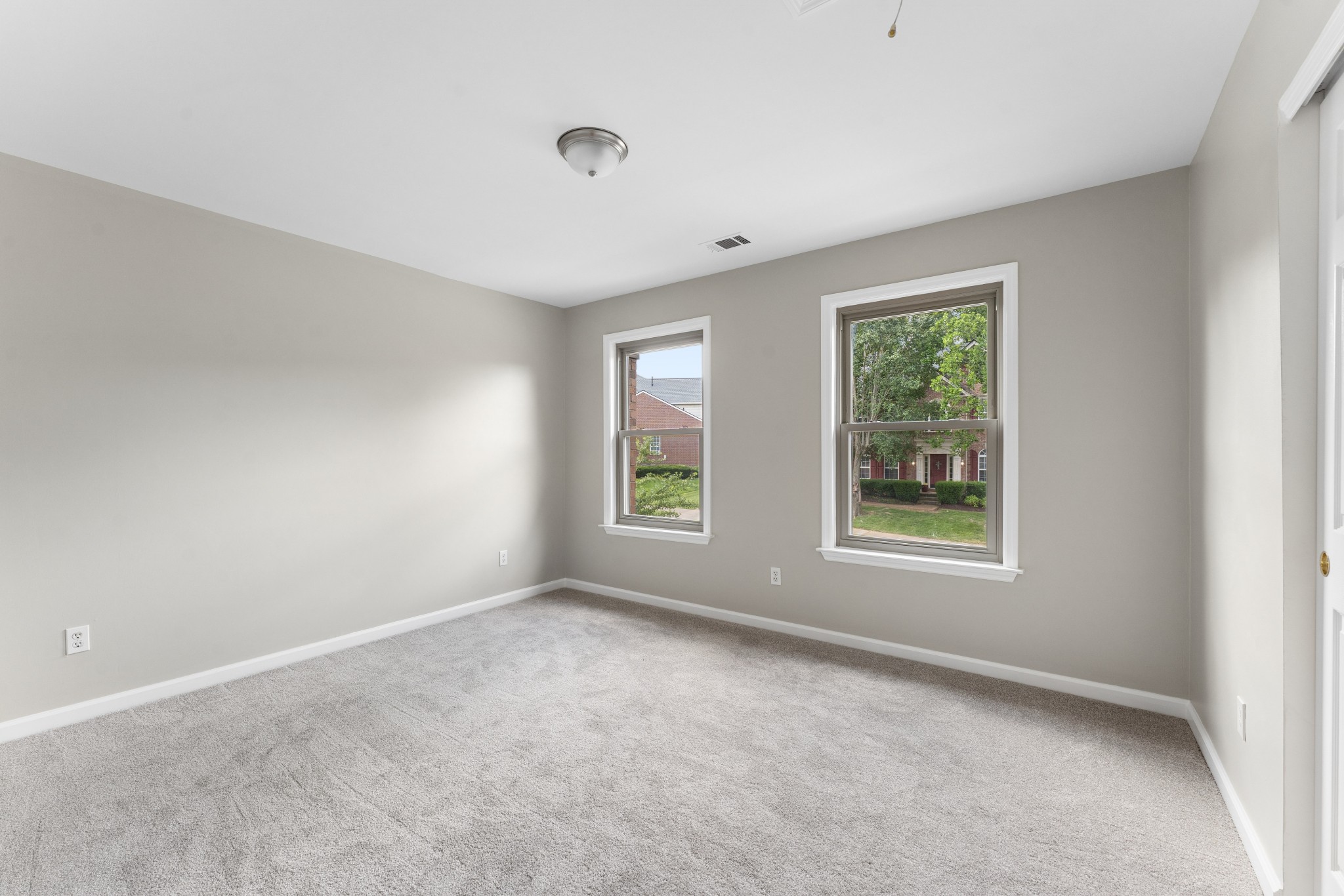 416 Mackenzie Way Property Photo 39