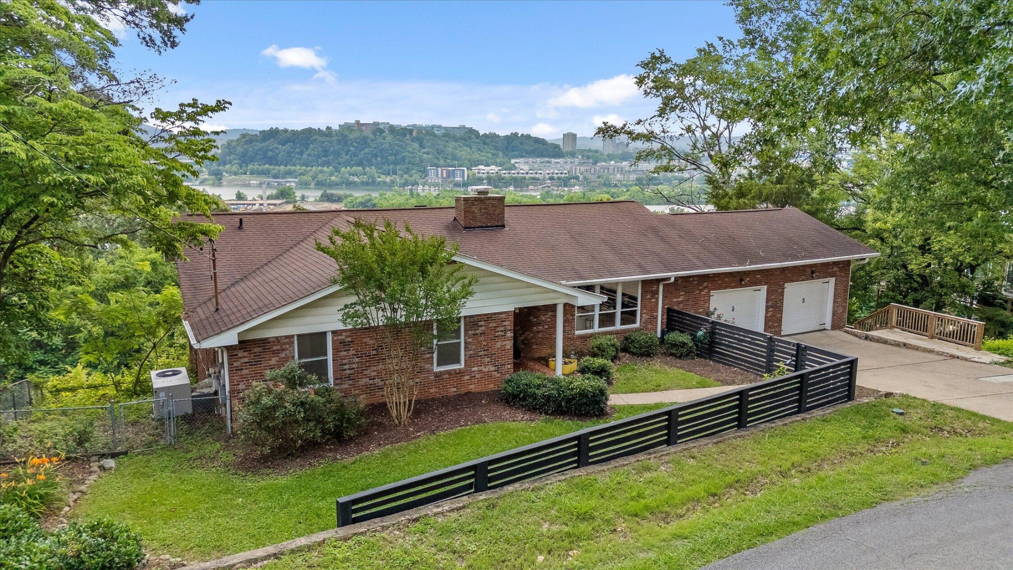302 Walsh Road Property Photo 1