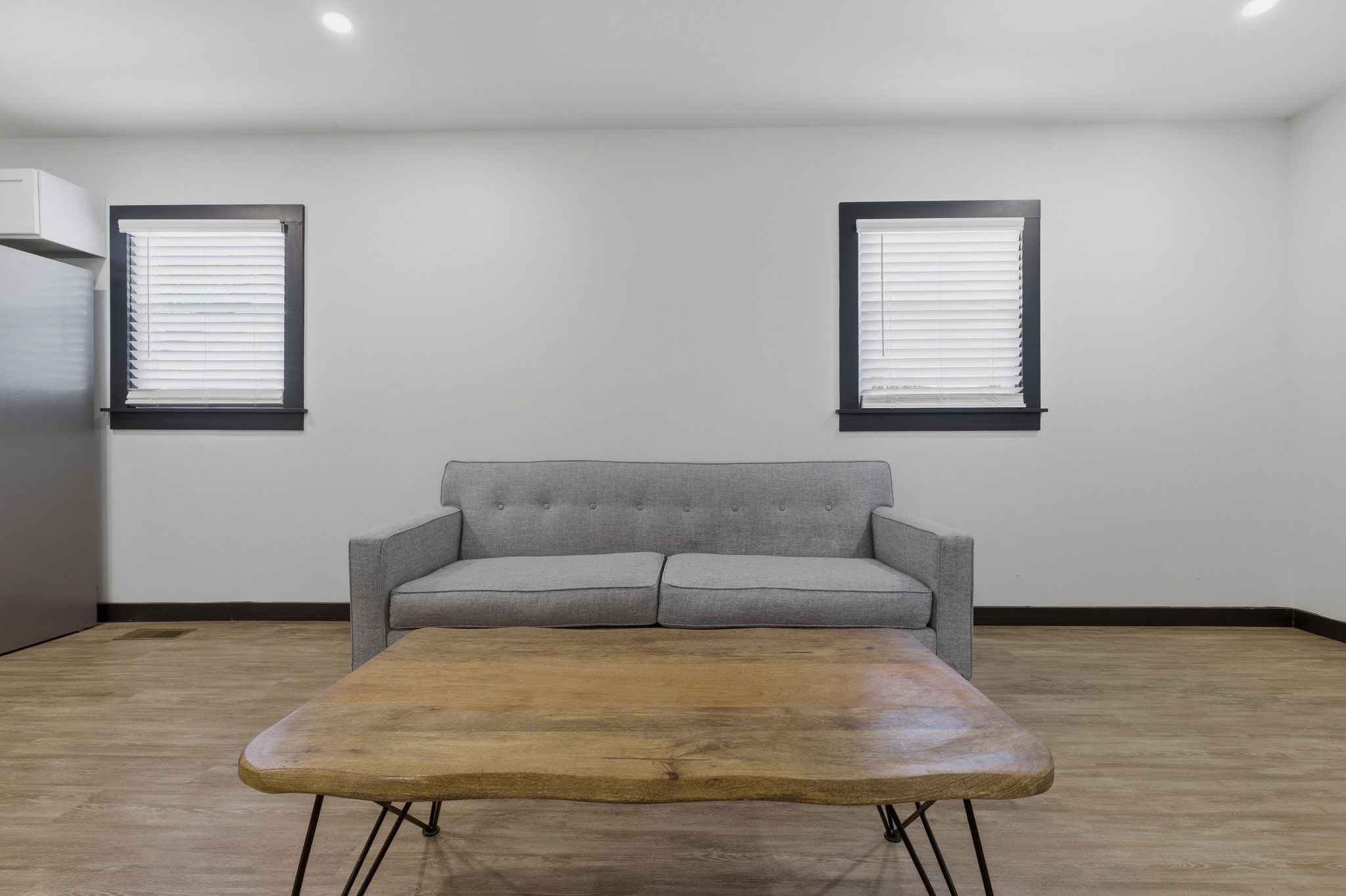 312 Elm St Property Photo 8