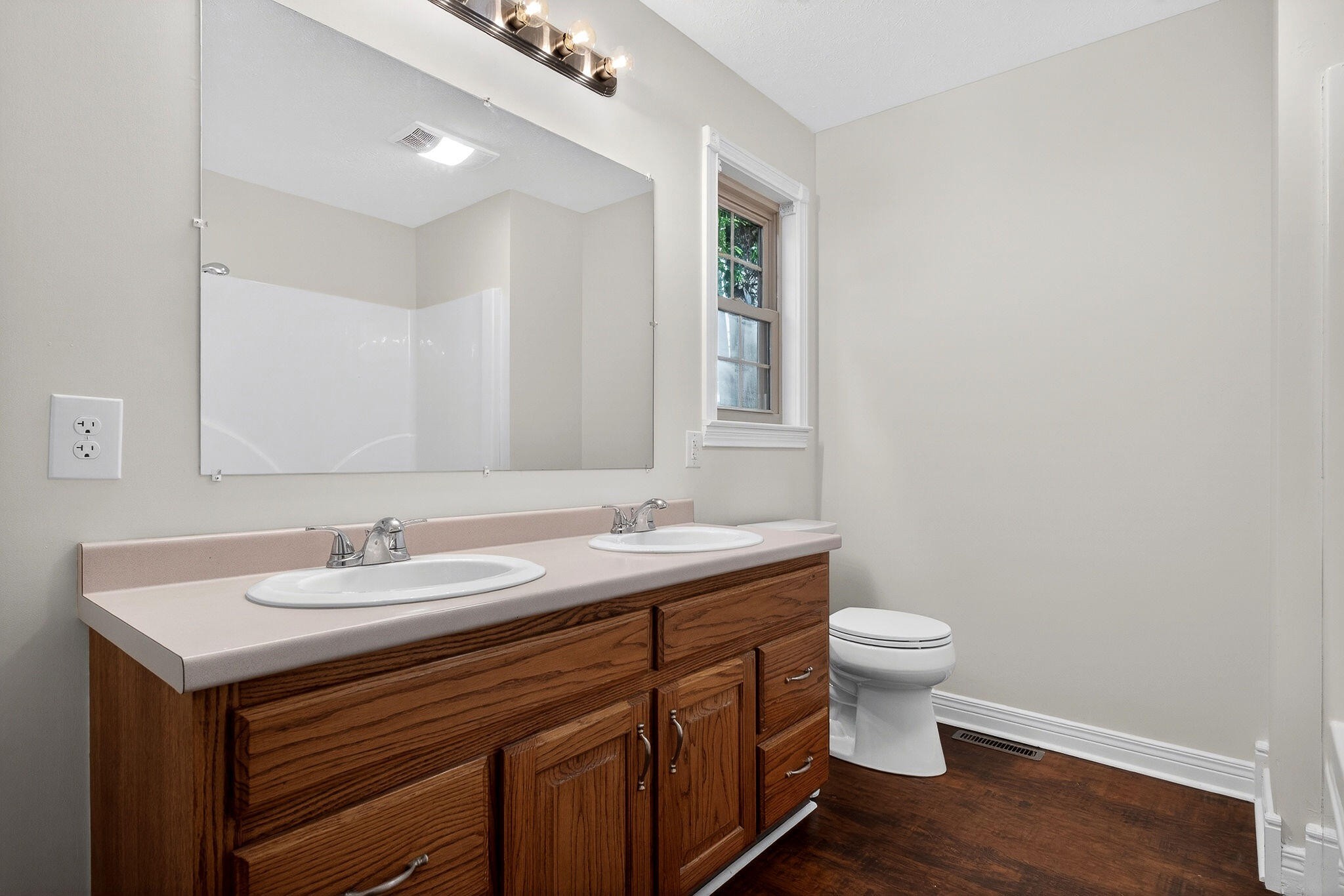 5010 Cheyenne Drive Property Photo 16