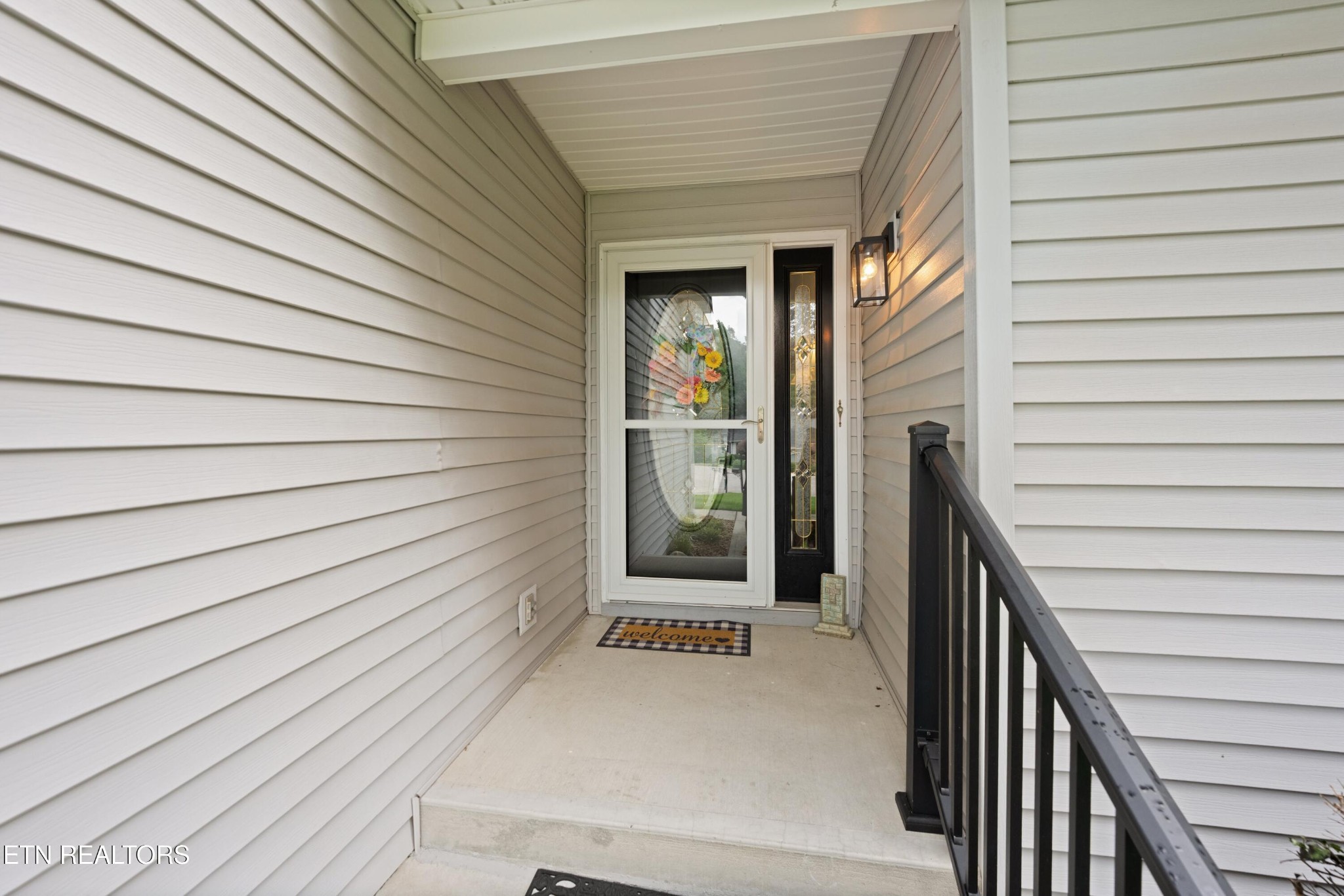 13 Kent Court Property Photo 2