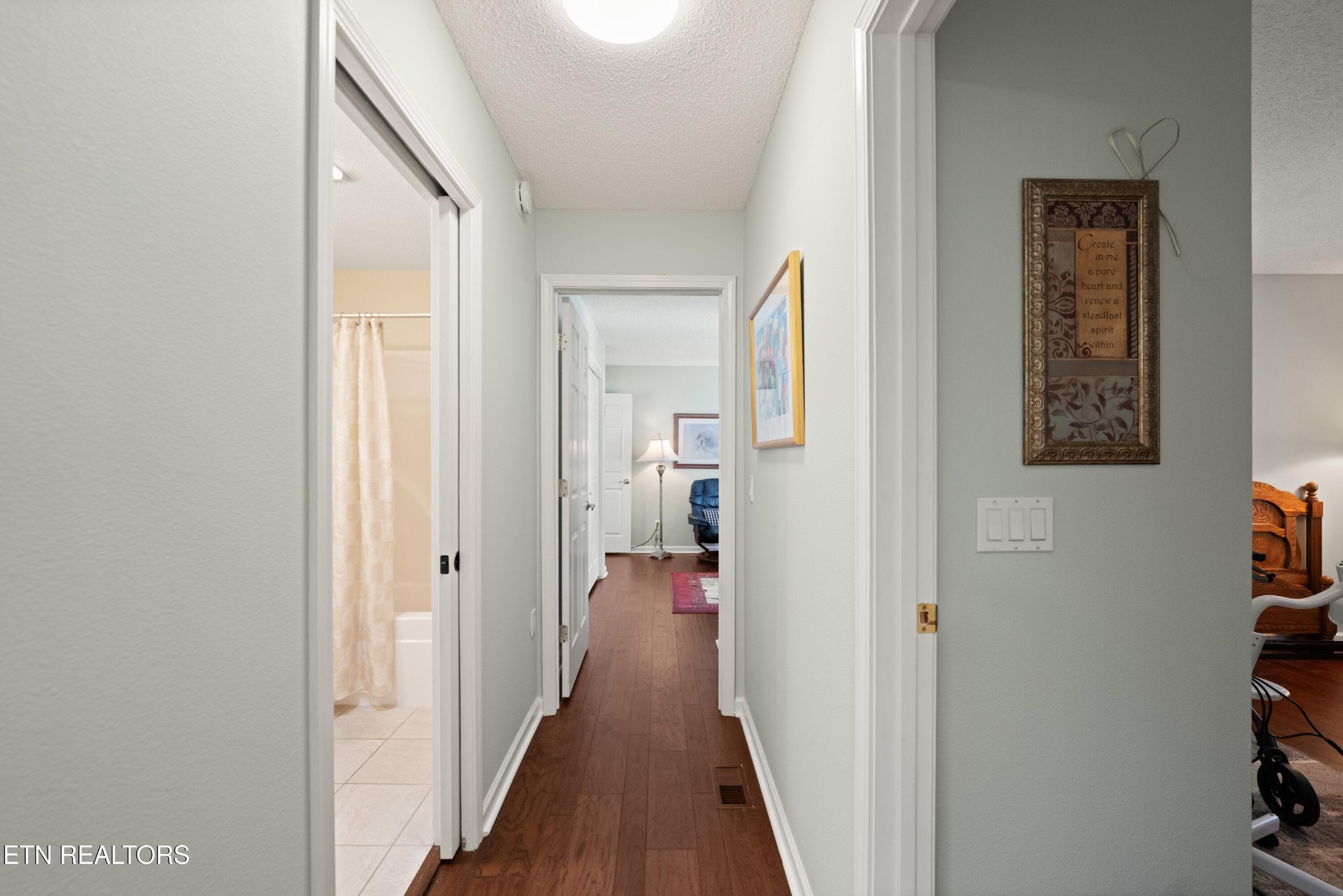 13 Kent Court Property Photo 5