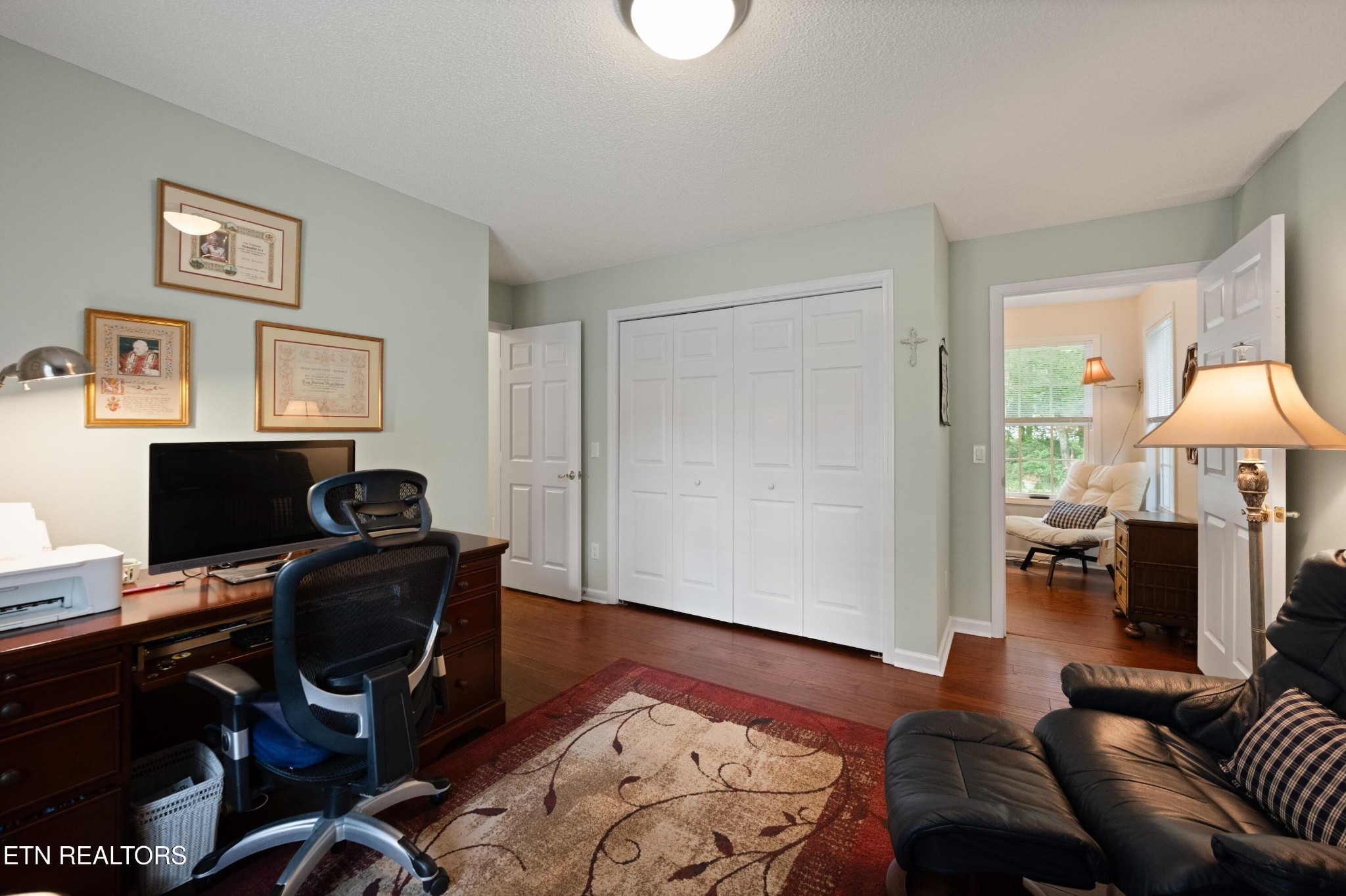 13 Kent Court Property Photo 10
