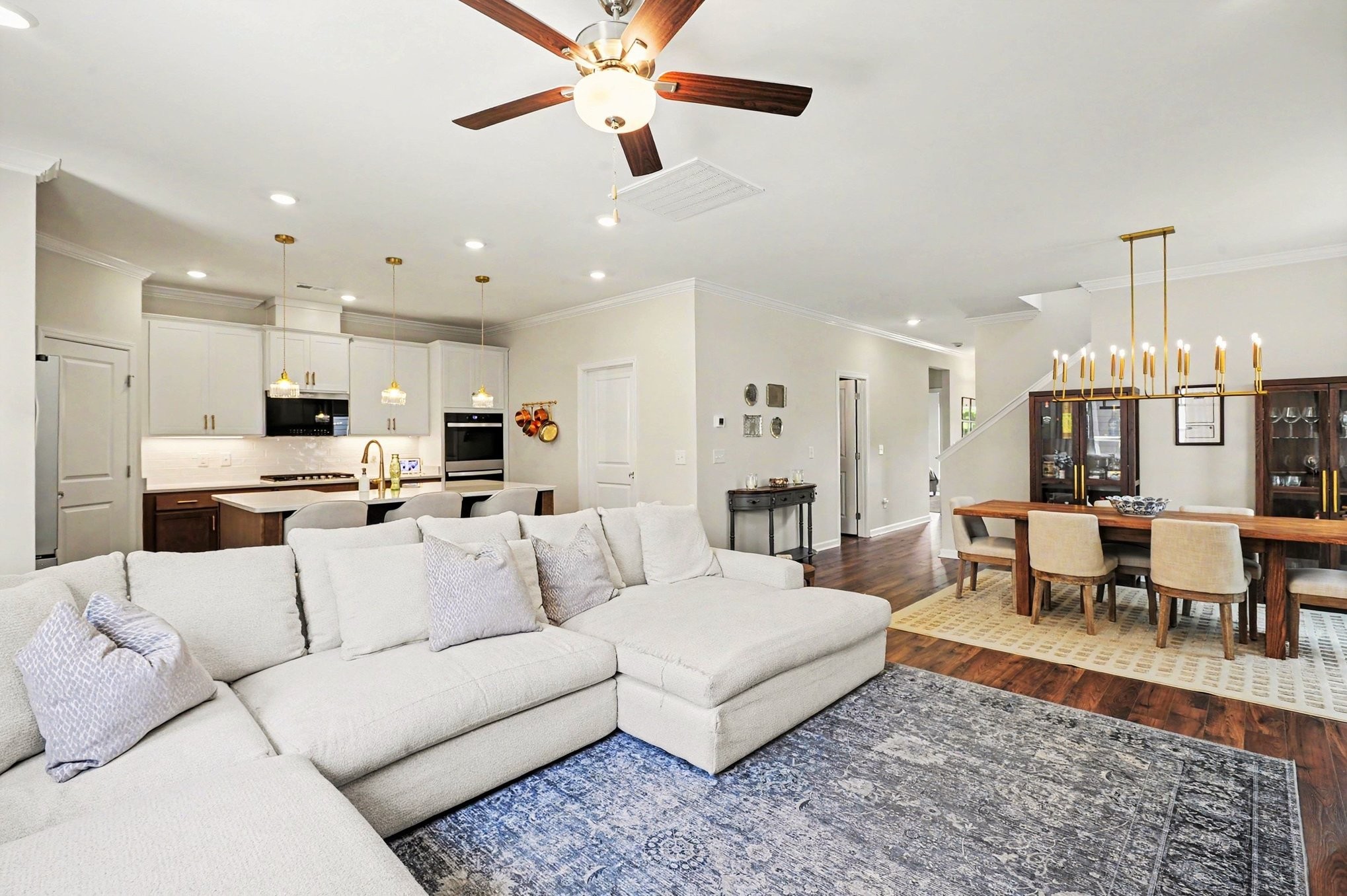 1088 Indigo Aly Property Photo 1
