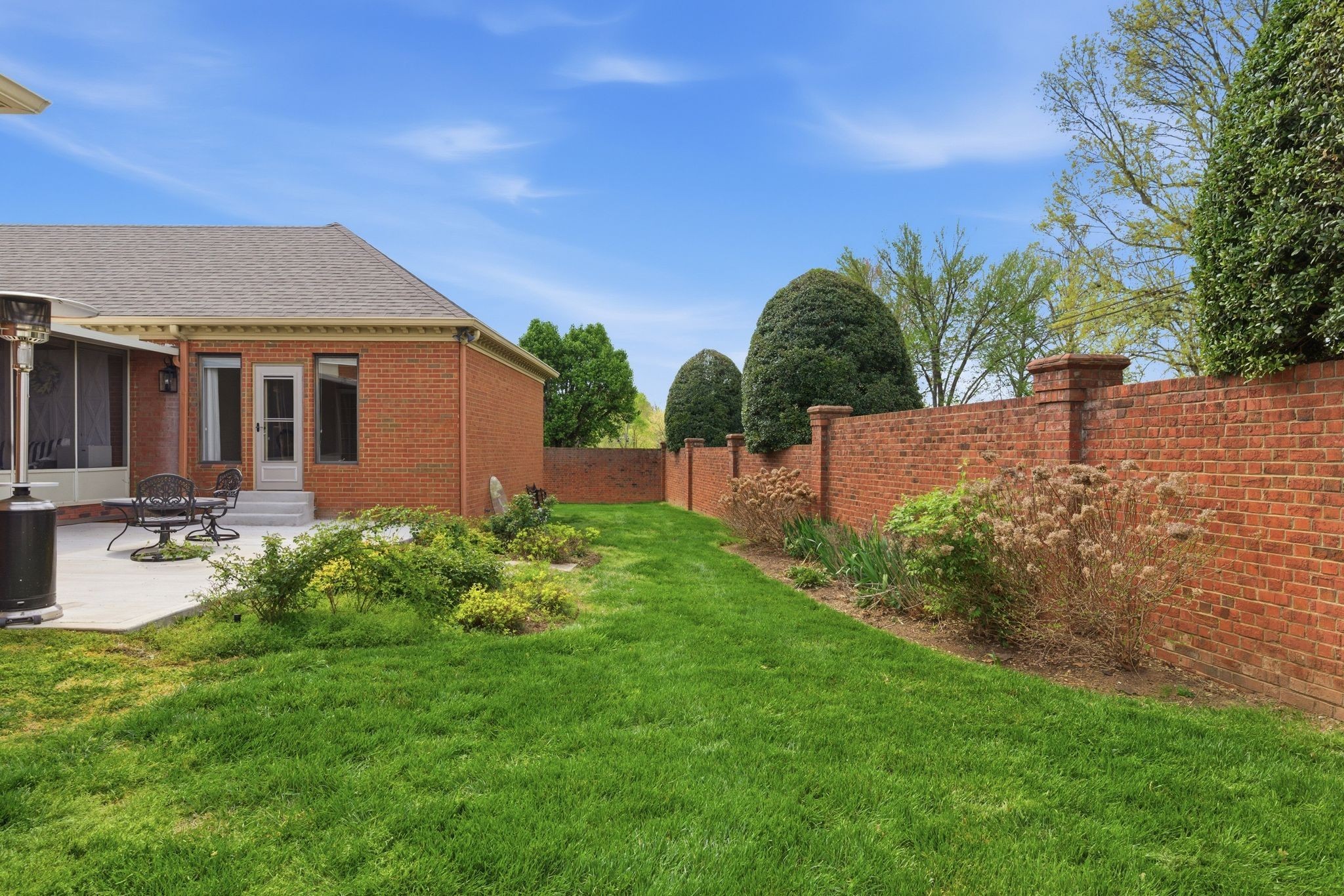 100 Carriage Way Property Photo 33