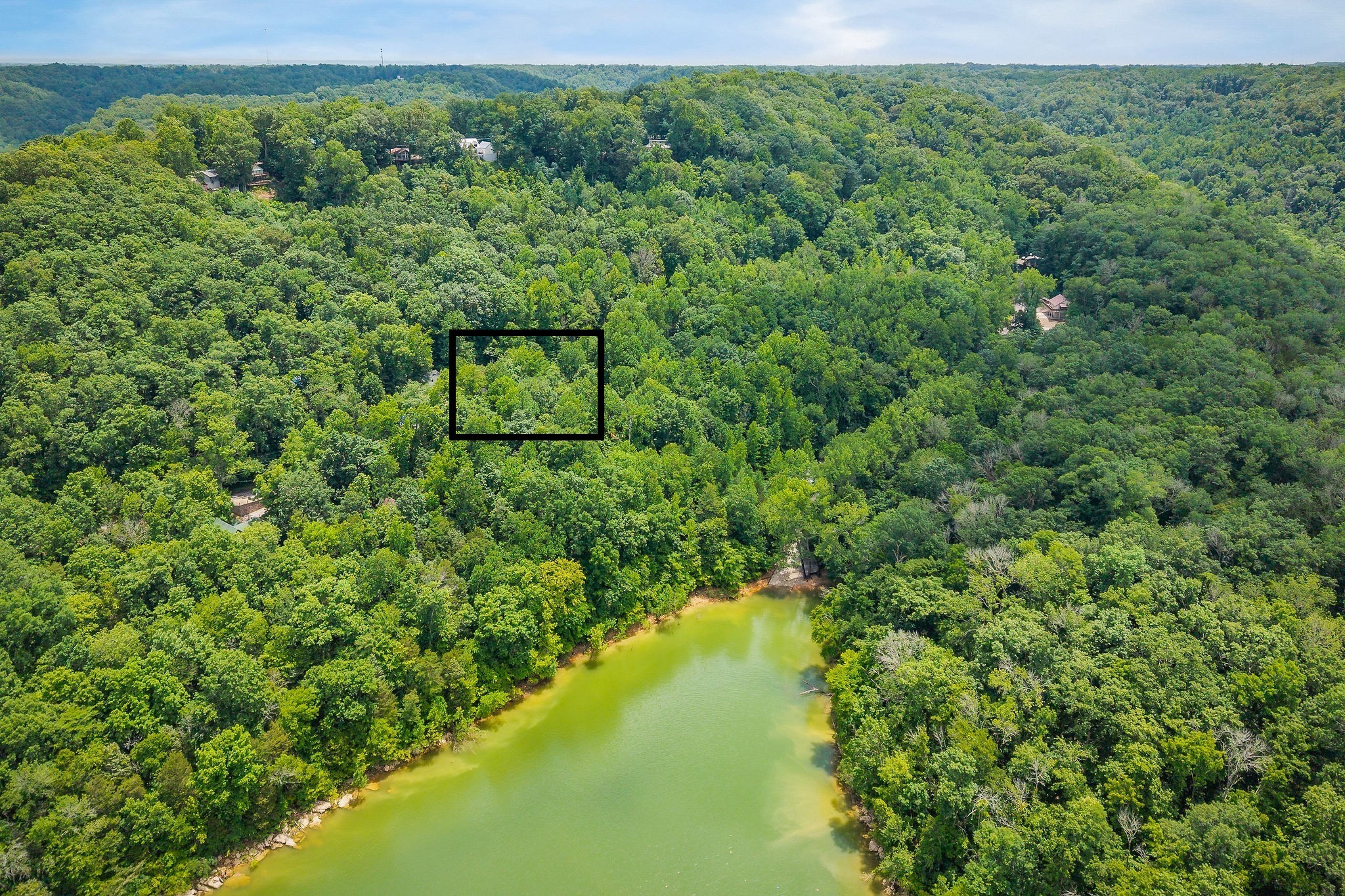 680 Lakeside Dr Property Photo 26