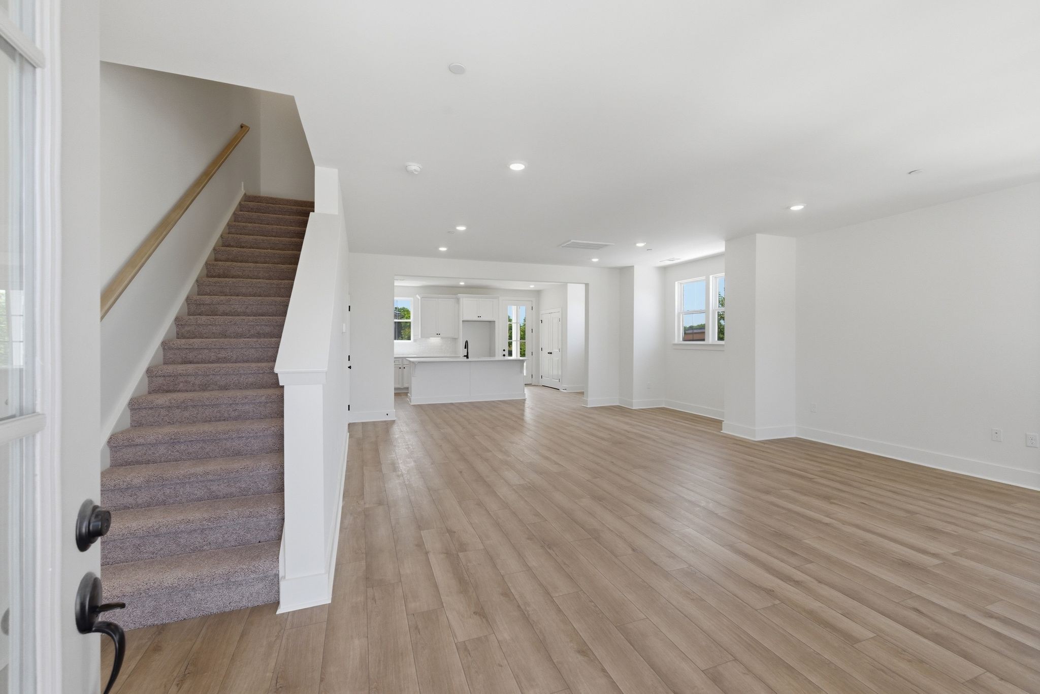 400 Perch St Property Photo 4
