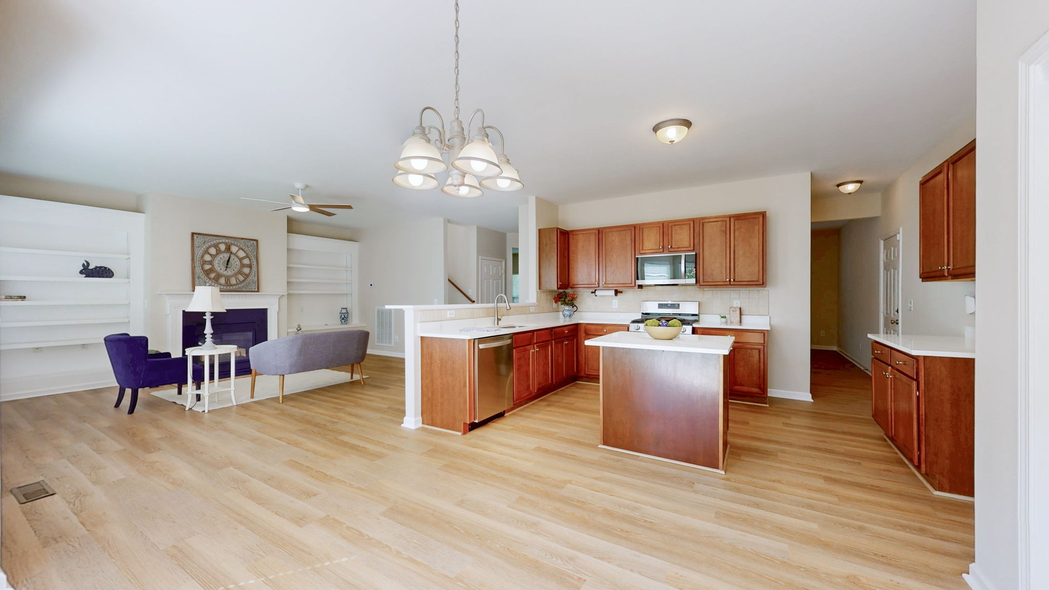 1018 Market St Property Photo 5