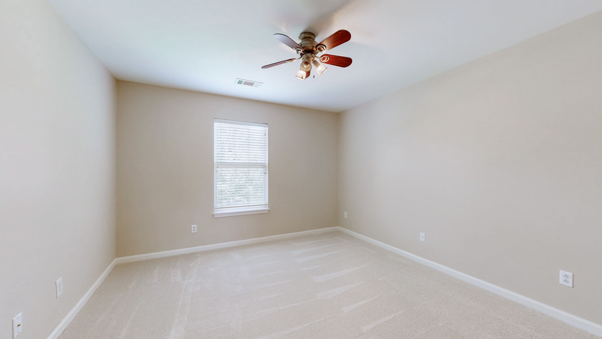 1018 Market St Property Photo 27