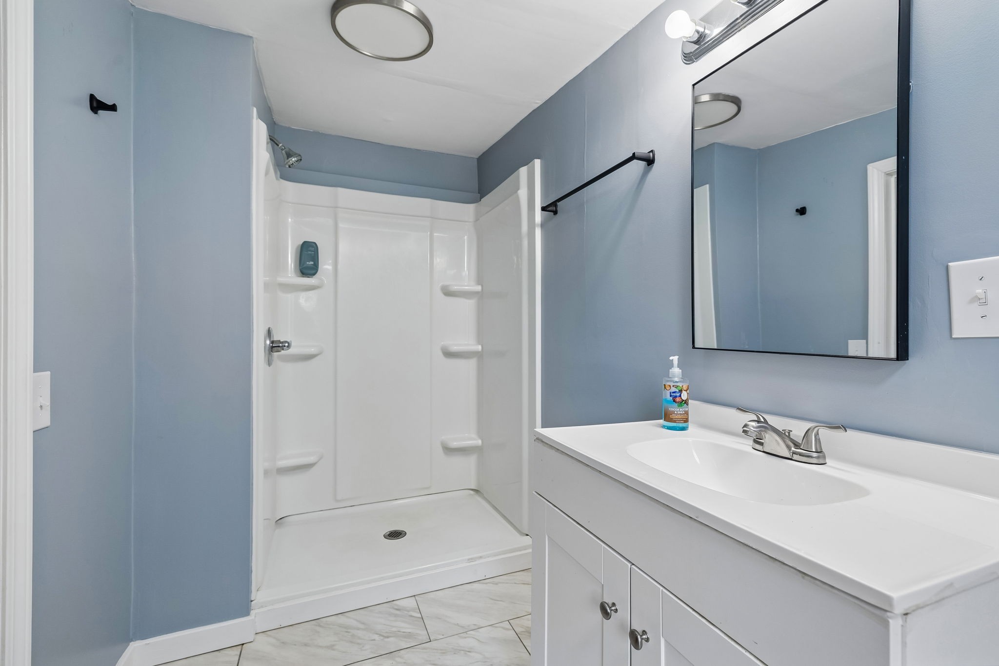 24 E Stevens St Property Photo 19