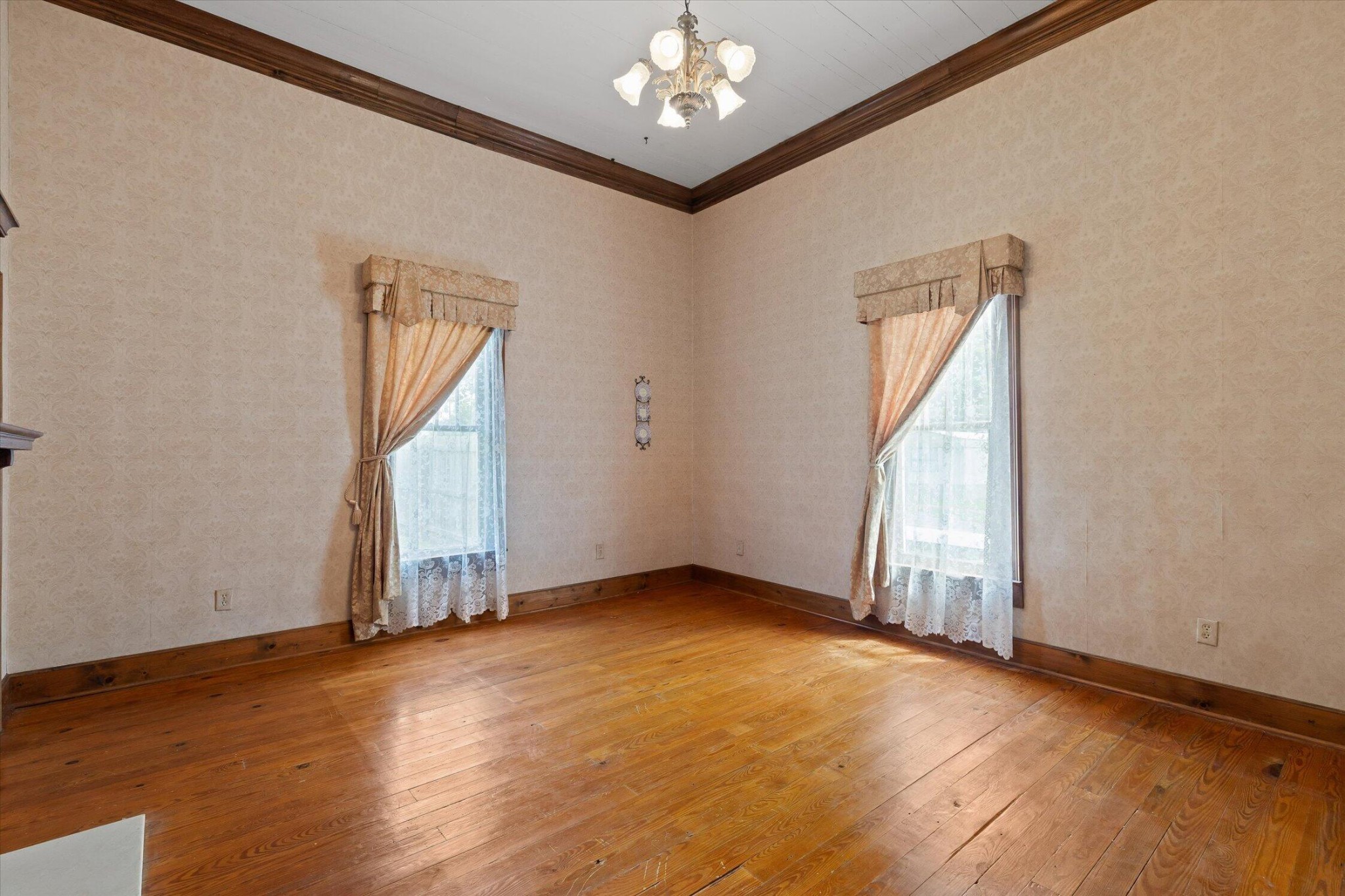 435 5th Street Property Photo 13