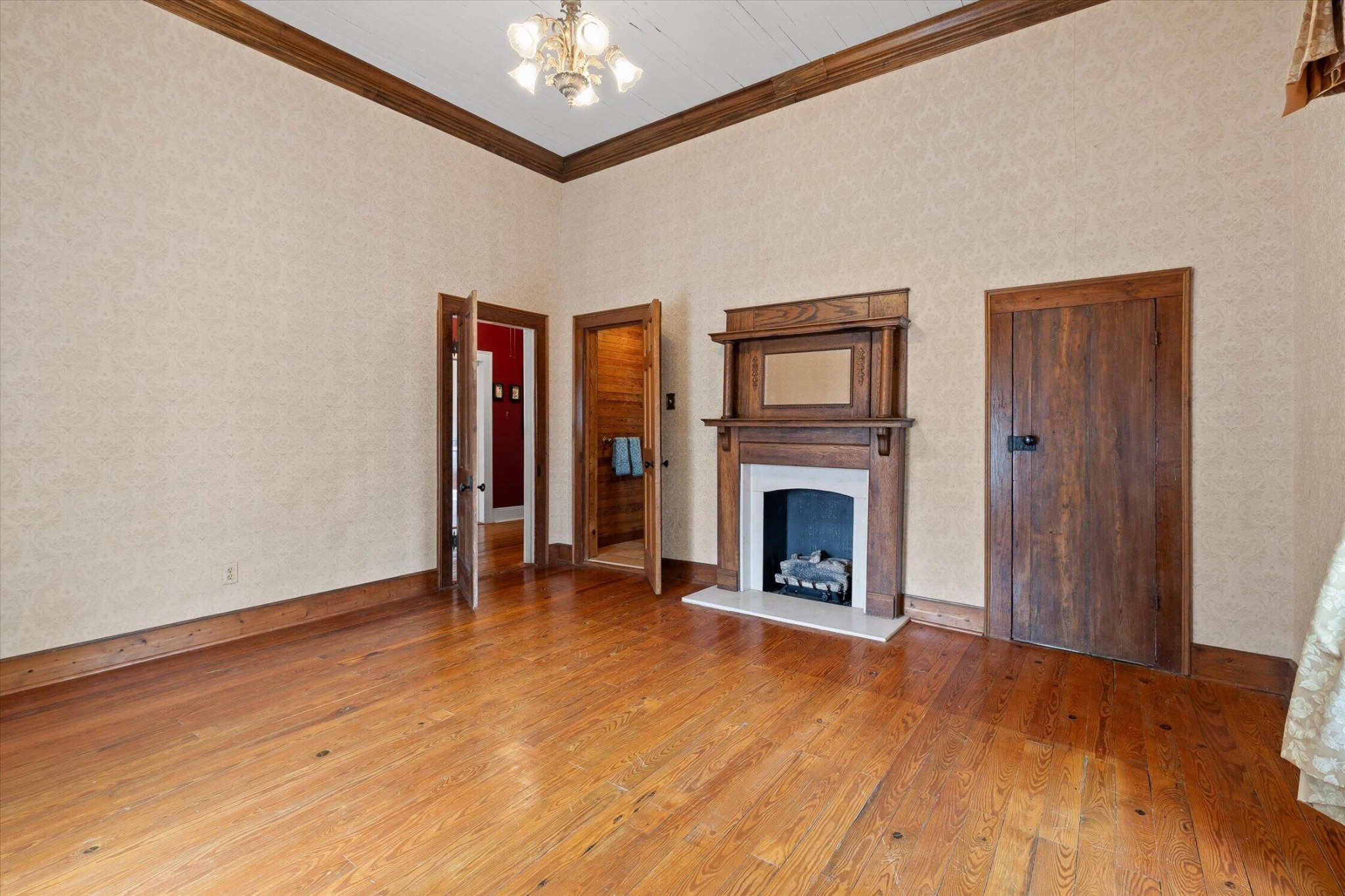 435 5th Street Property Photo 14