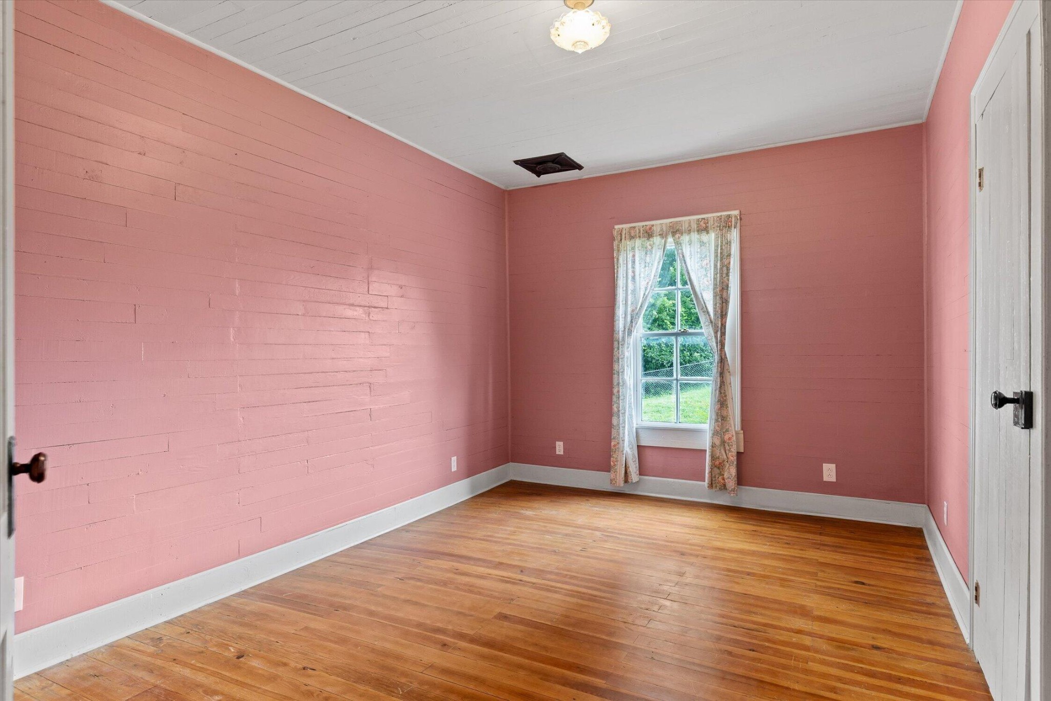435 5th Street Property Photo 21