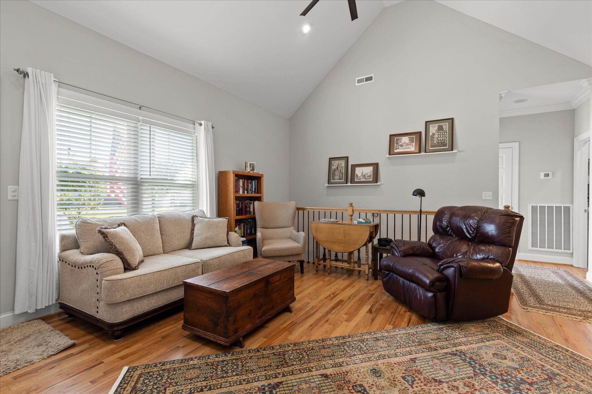 301 Sentry Oaks Property Photo 2