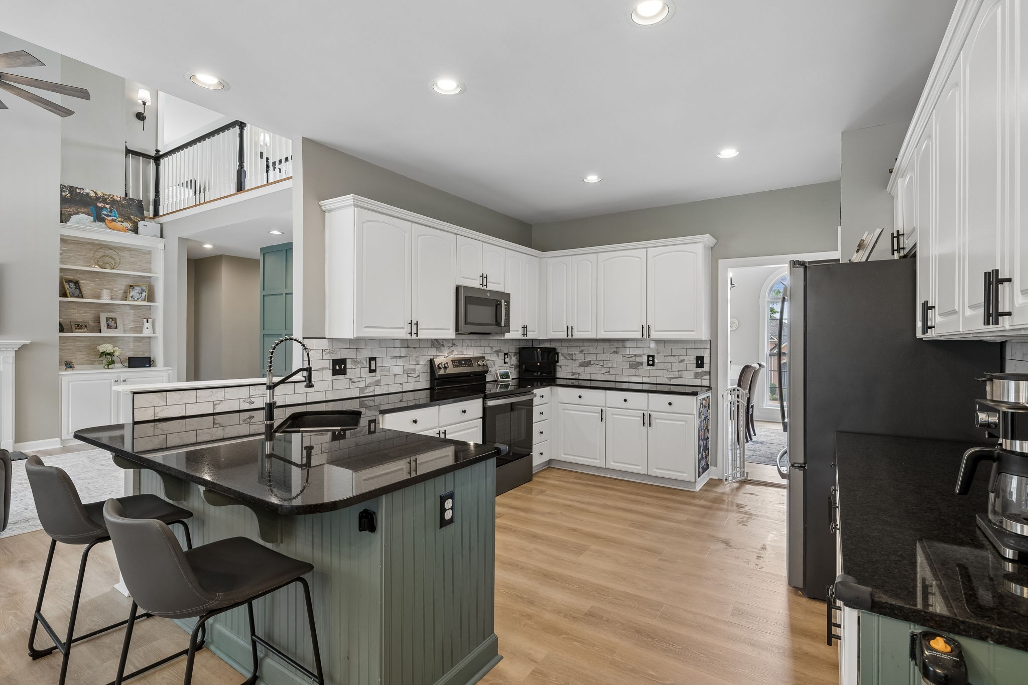 608 Banbury Pl Property Photo 9