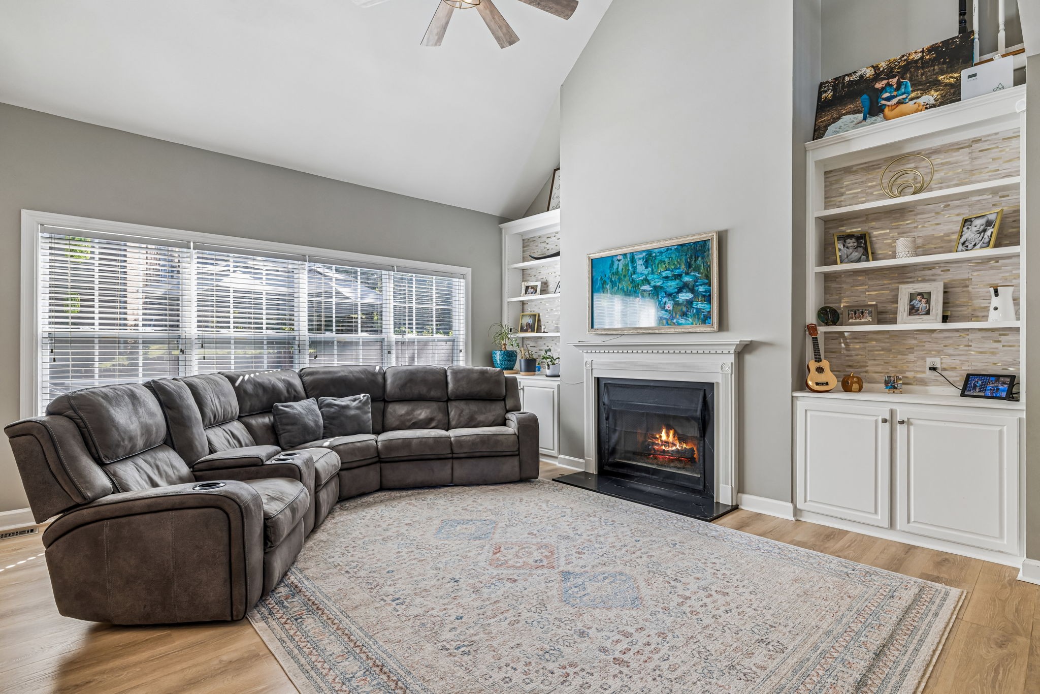 608 Banbury Pl Property Photo 17